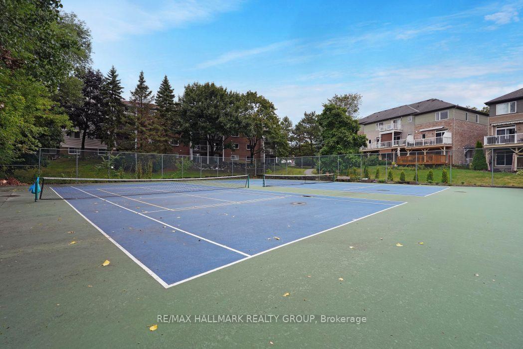 Photo 32 of Unit 1006, 545 St Laurent Boulevard, Ottawa, Viscount Alexander Park — HOMEH