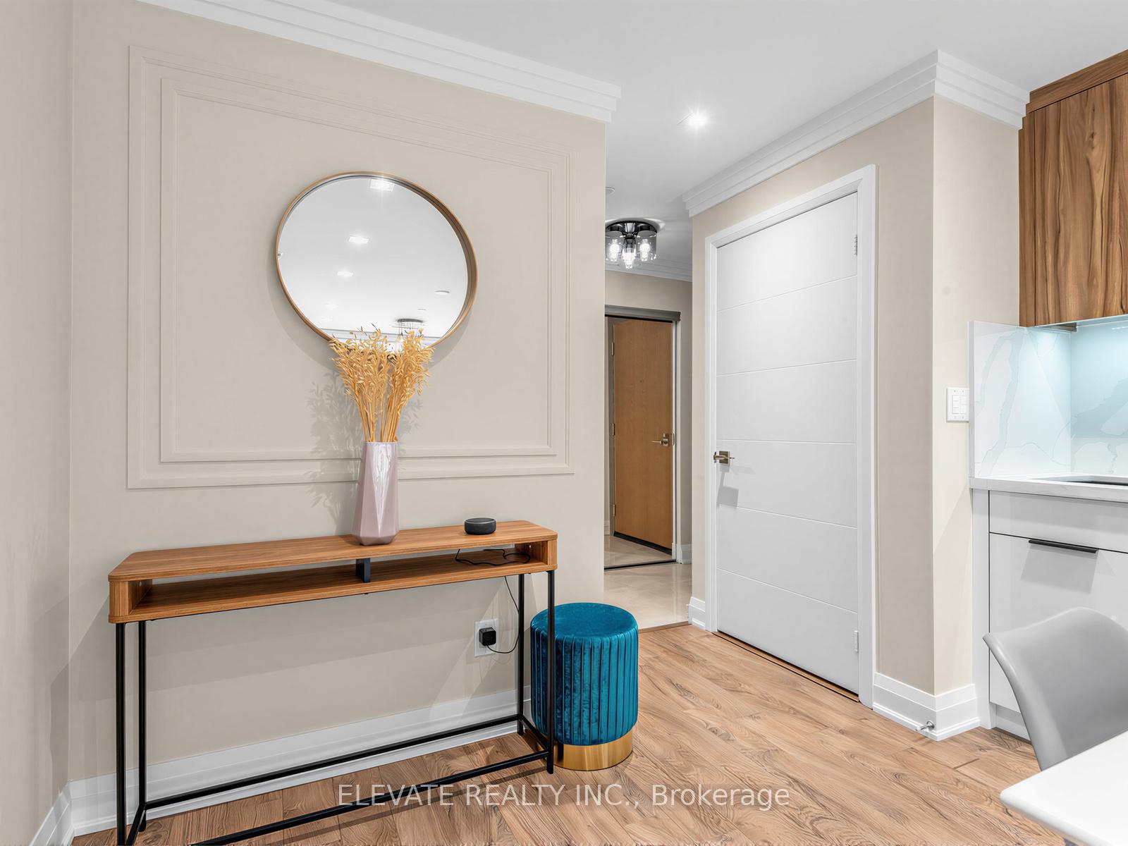 Photo 10 of Unit 229, 18 Uptown Drive, Markham, Unionville — HOMEH
