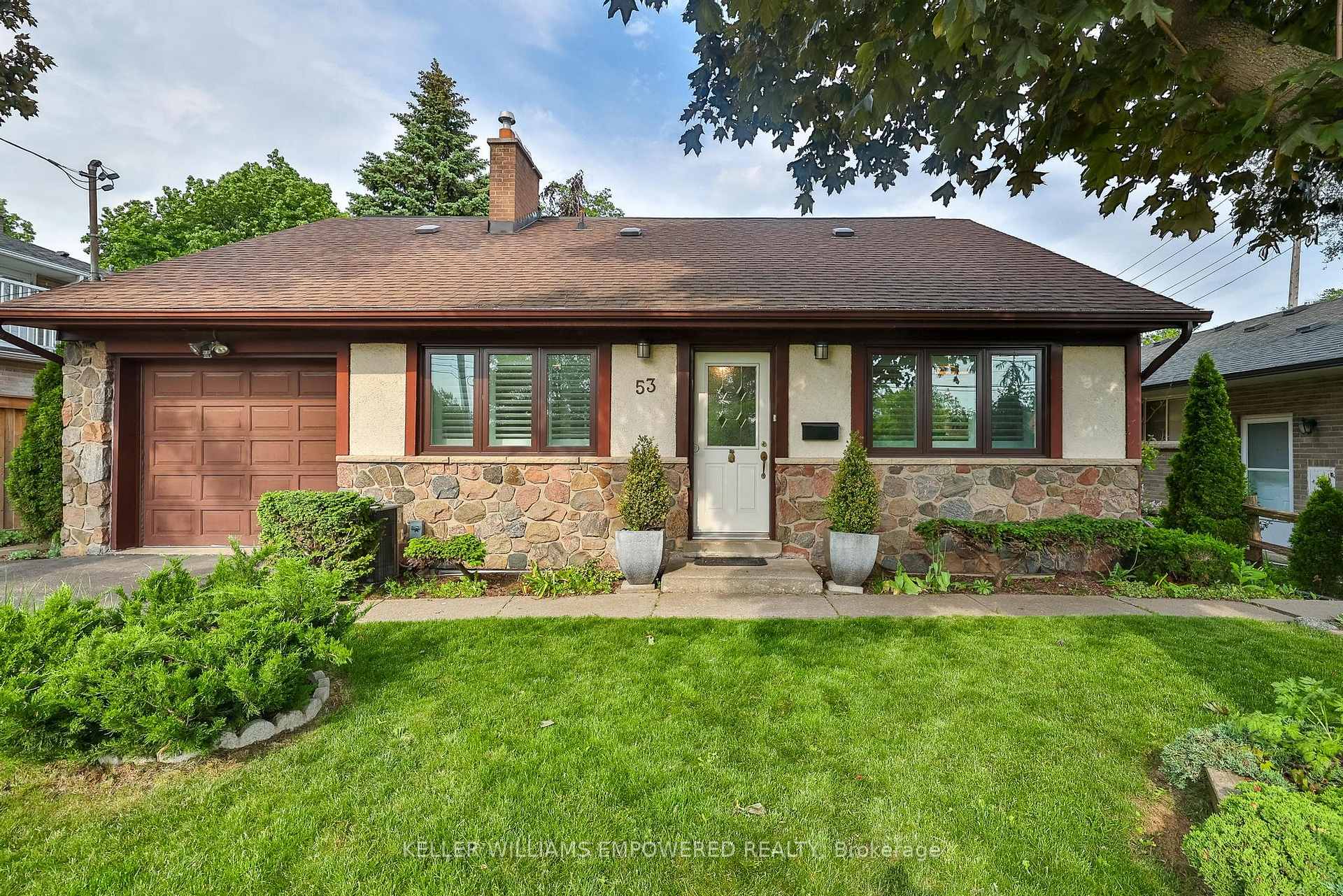 Photo 2 of 53 Neilson Drive, Etobicoke, Markland Wood — HOMEH