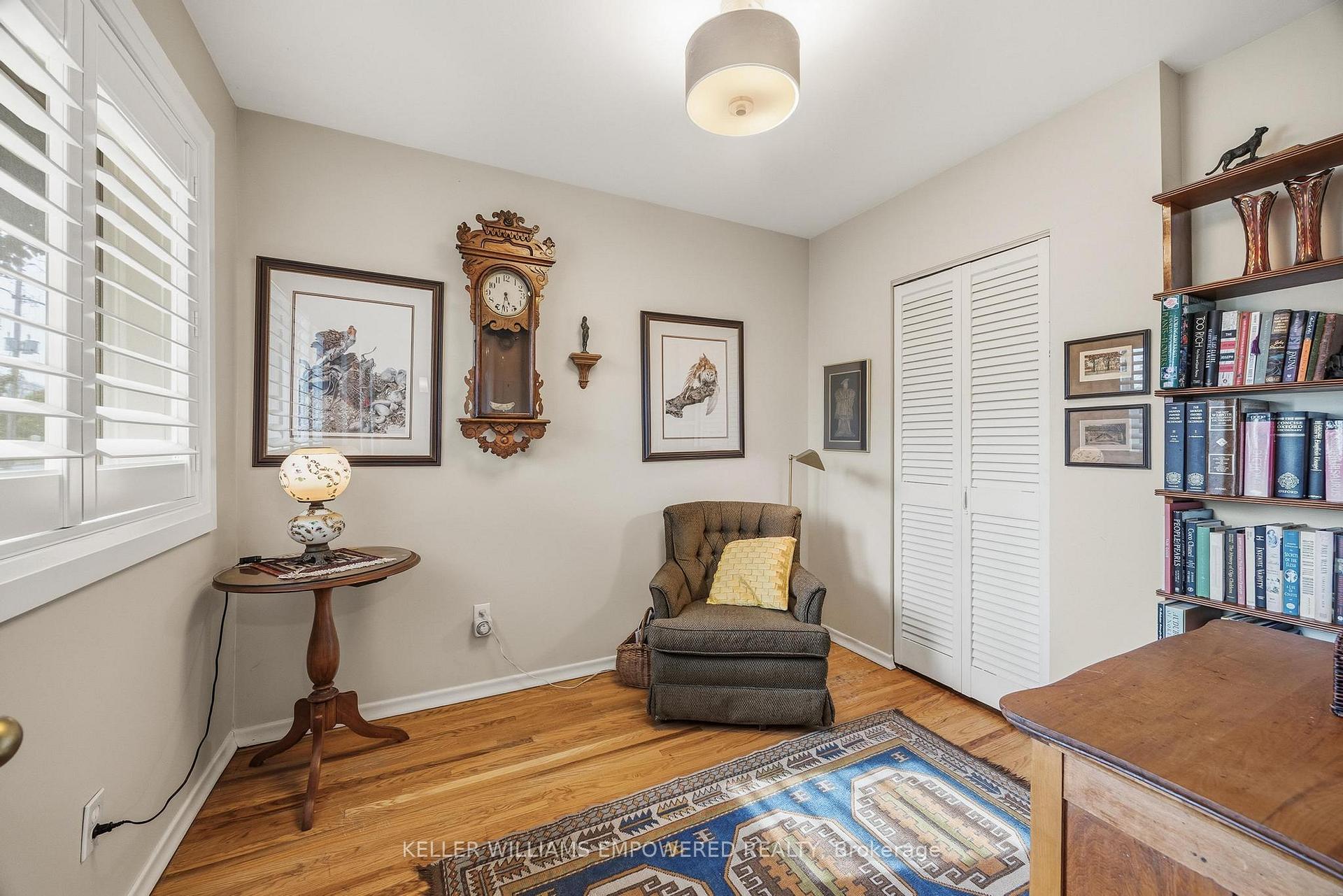 Photo 13 of 53 Neilson Drive, Etobicoke, Markland Wood — HOMEH
