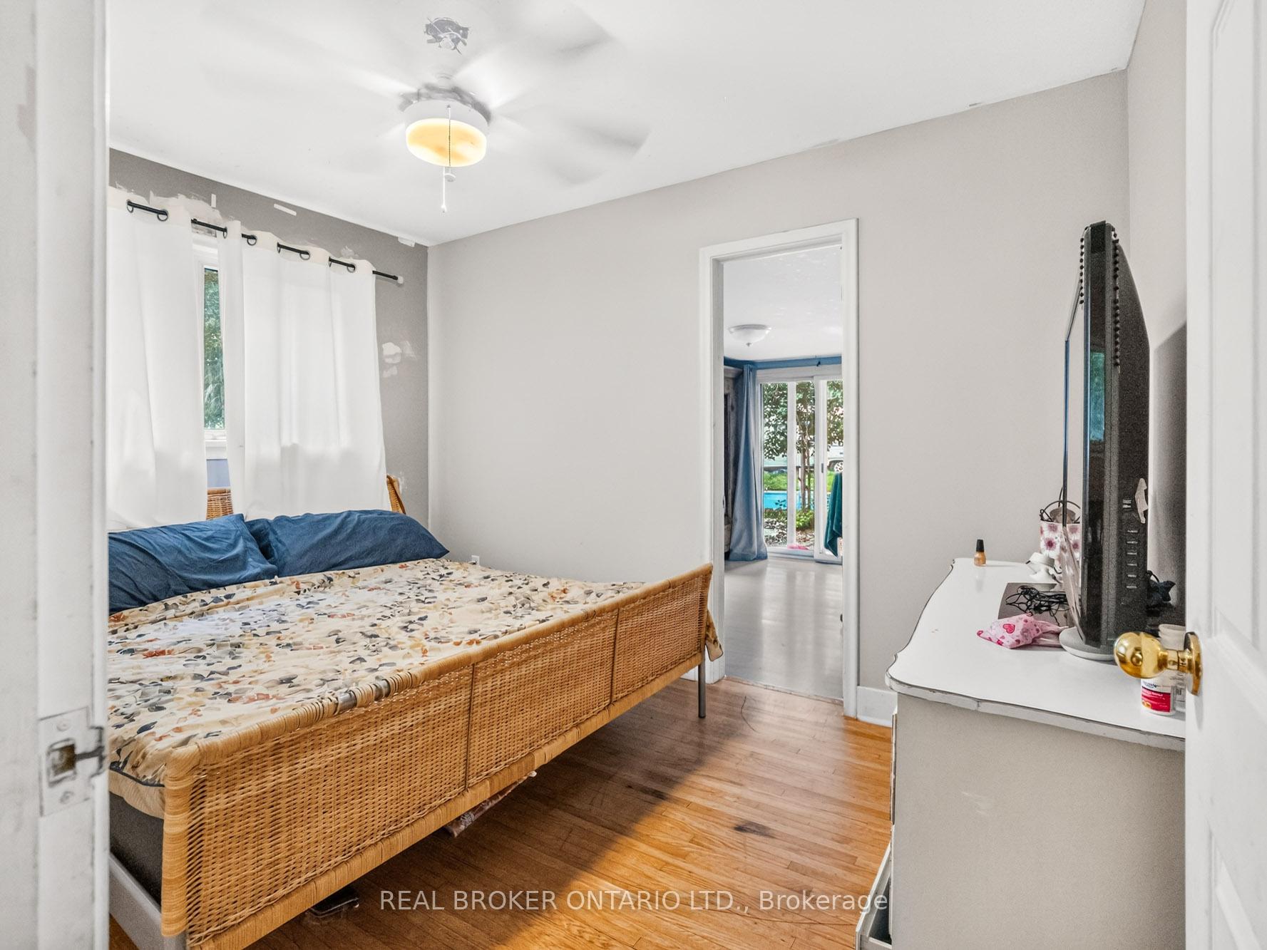 Photo 8 of 20 Alan Crescent, Pelham, Fonthill — HOMEH