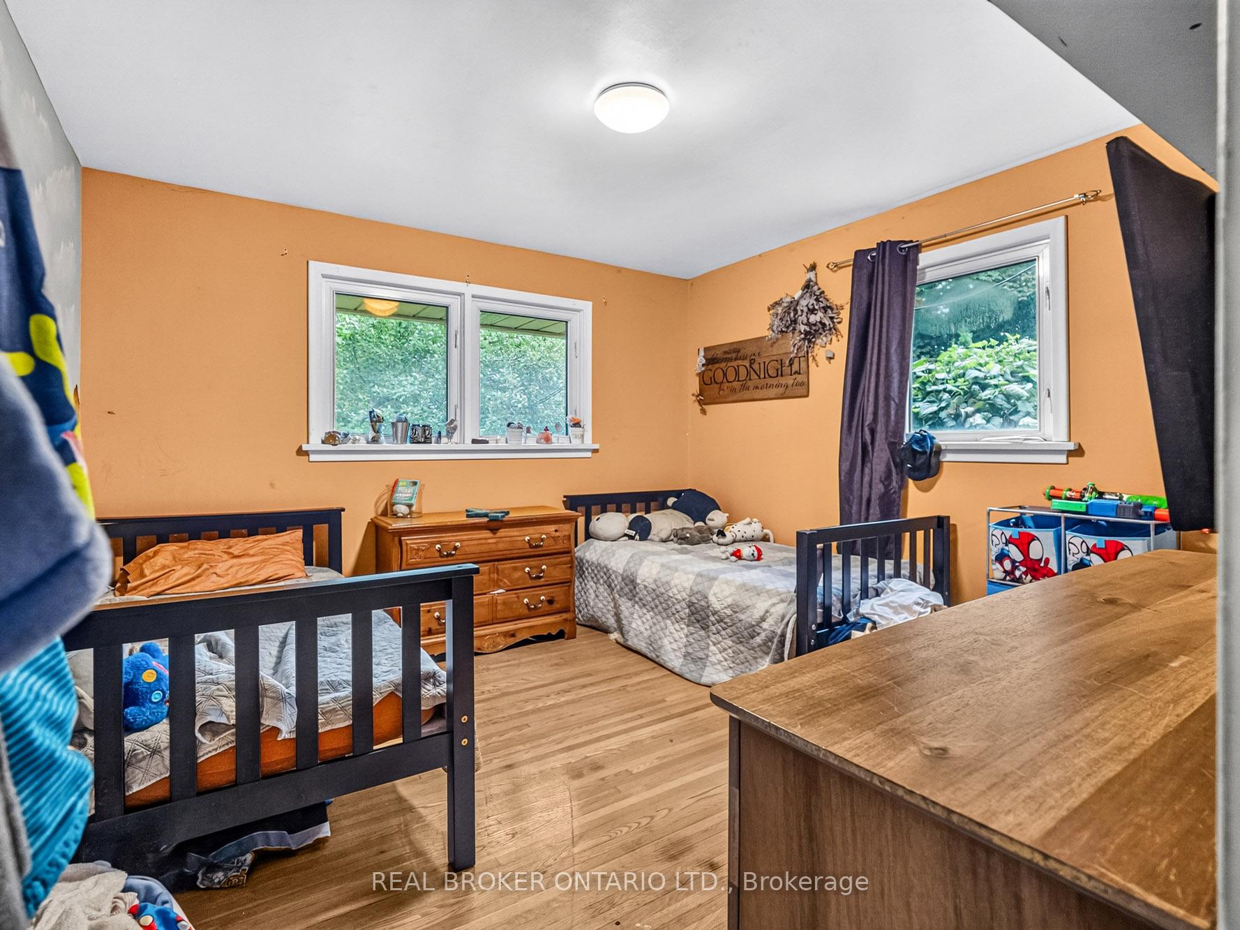 Photo 11 of 20 Alan Crescent, Pelham, Fonthill — HOMEH