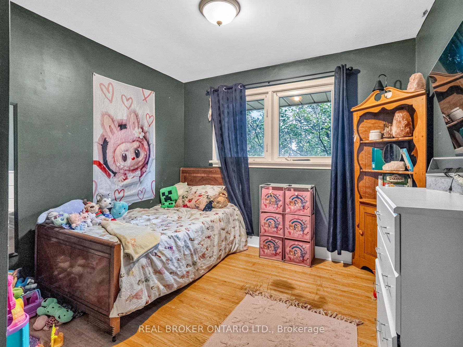 Photo 12 of 20 Alan Crescent, Pelham, Fonthill — HOMEH