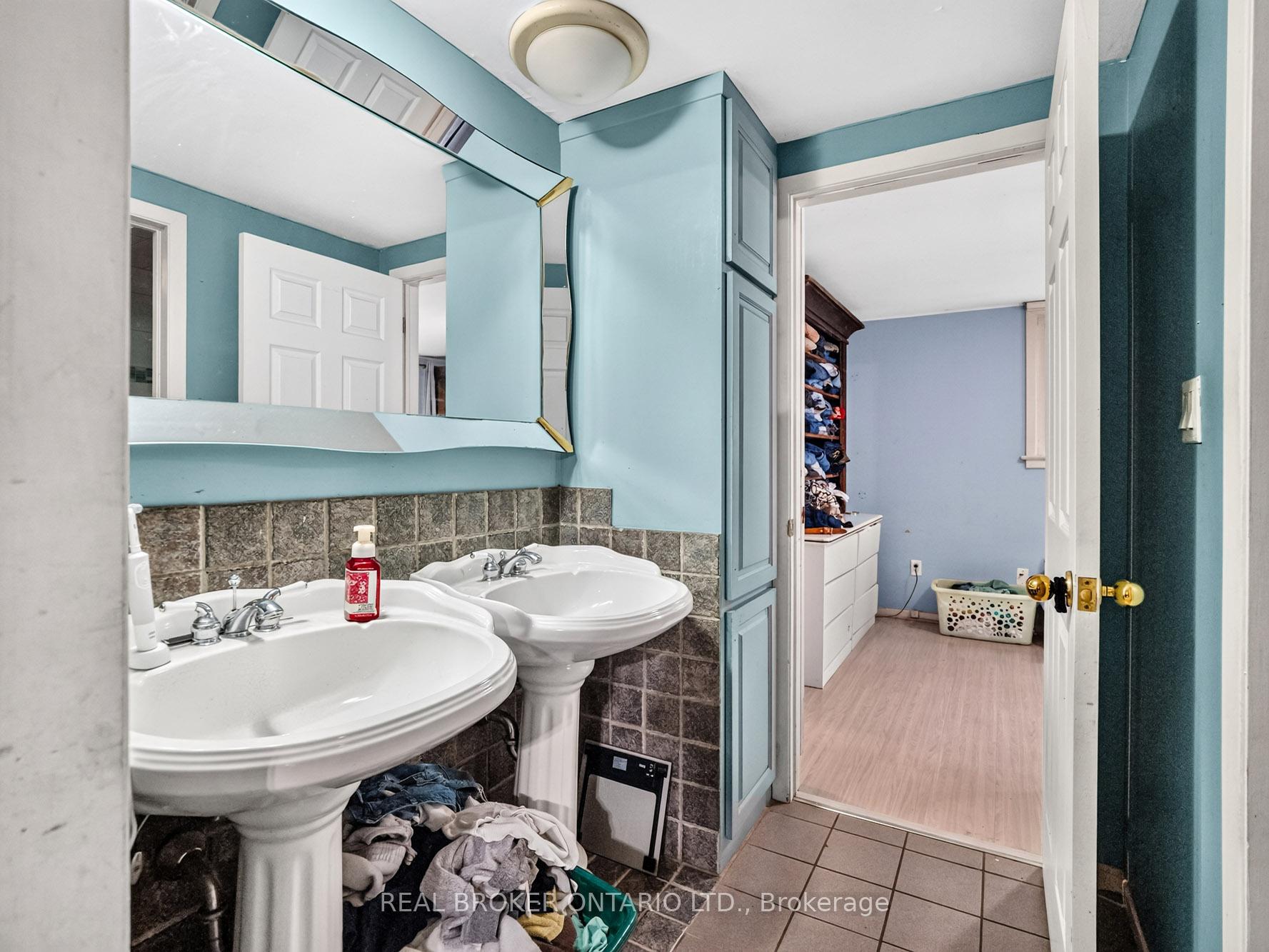 Photo 21 of 20 Alan Crescent, Pelham, Fonthill — HOMEH