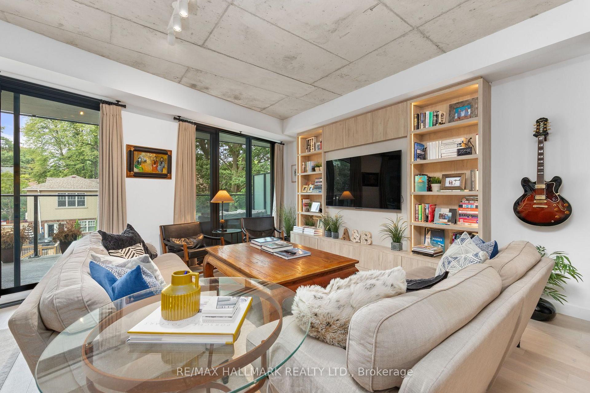 Photo 2 of Unit 309, 1720 Bayview Avenue, Toronto, Mount Pleasant East — HOMEH