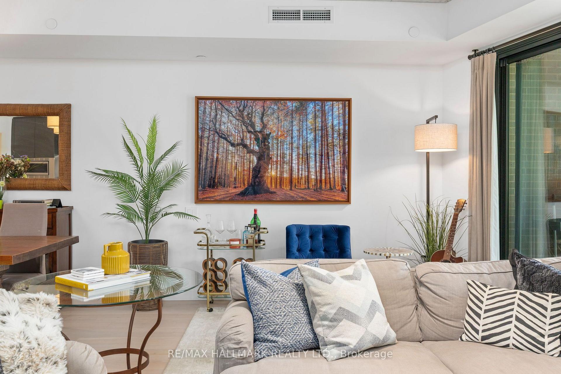 Photo 7 of Unit 309, 1720 Bayview Avenue, Toronto, Mount Pleasant East — HOMEH