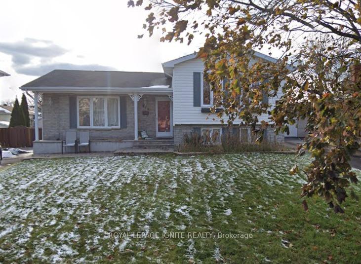 Photo of 810 Chelsea Crescent