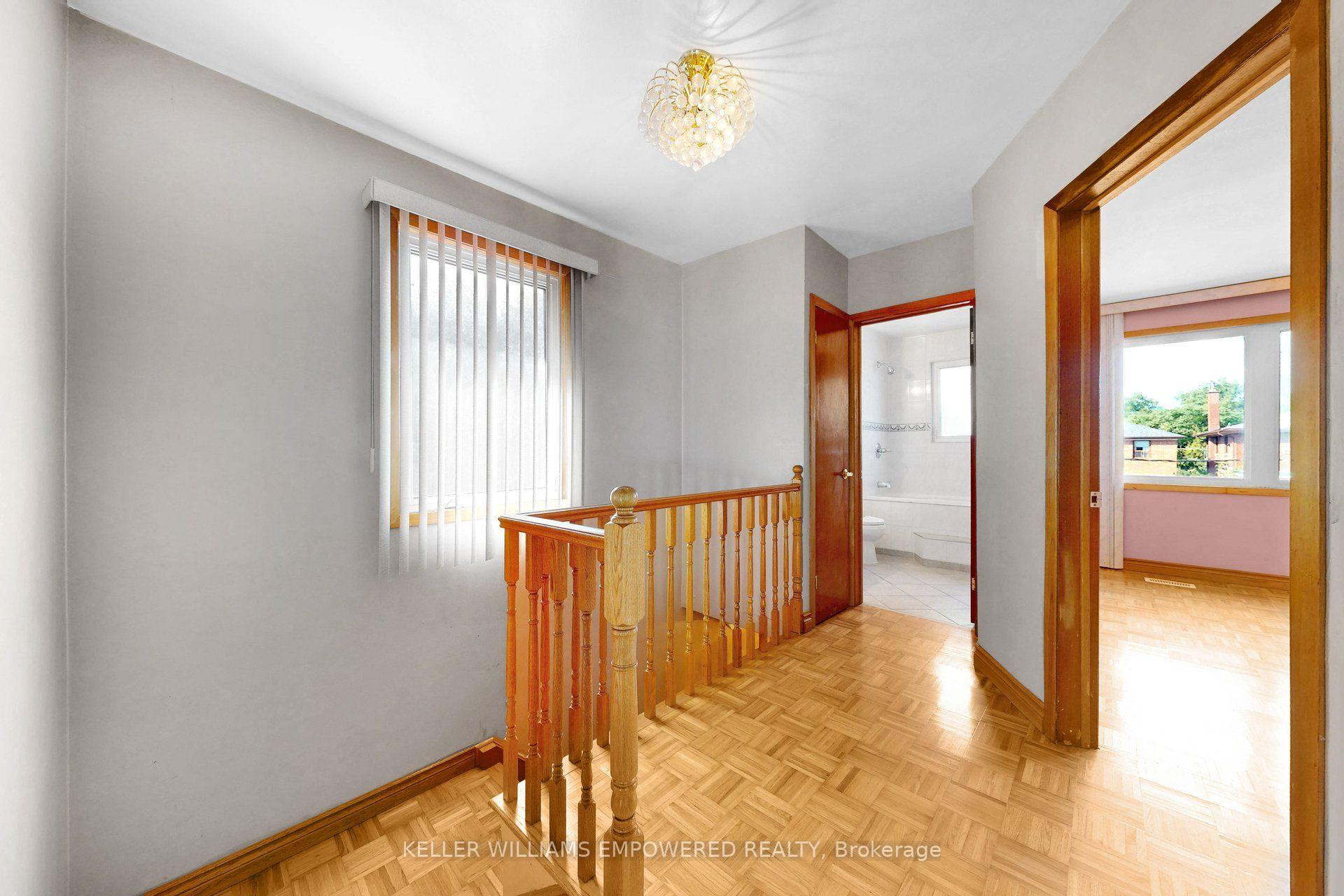 Photo 17 of 3 Hilldale Road, Toronto, Rockcliffe-Smythe — HOMEH