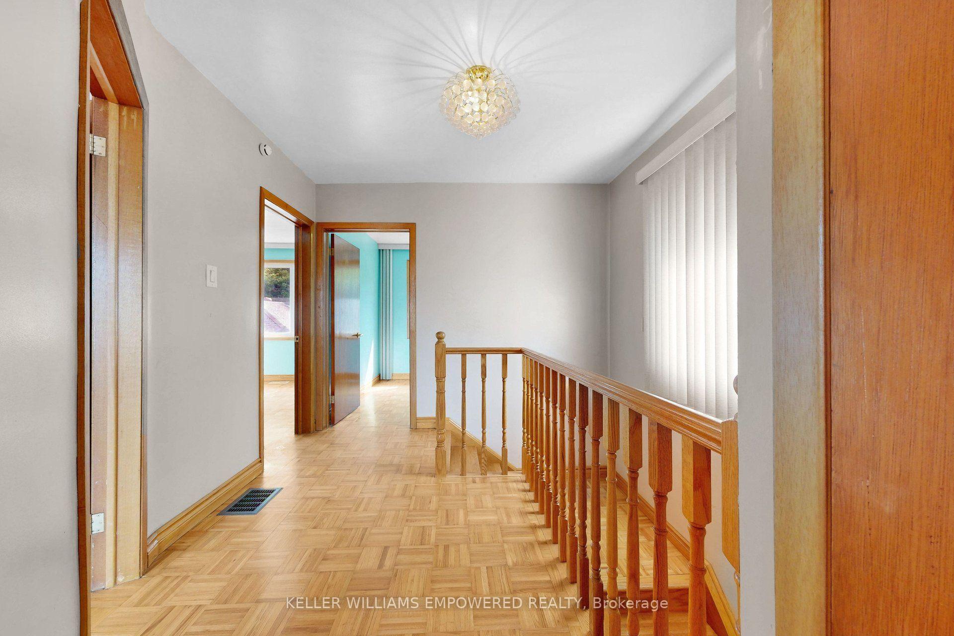 Photo 18 of 3 Hilldale Road, Toronto, Rockcliffe-Smythe — HOMEH