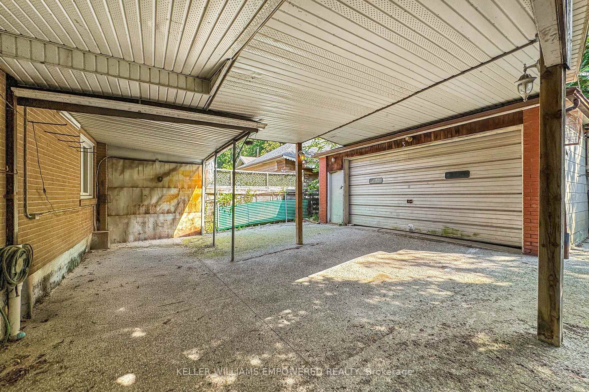 Photo 39 of 3 Hilldale Road, Toronto, Rockcliffe-Smythe — HOMEH