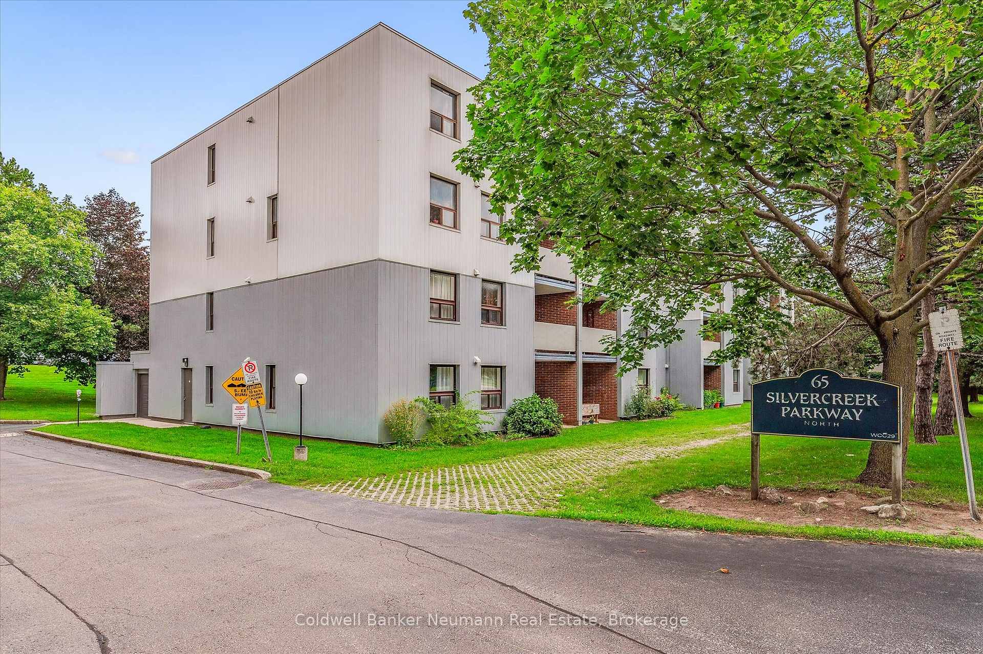 Photo of Unit 407, 65 Silvercreek Parkway N