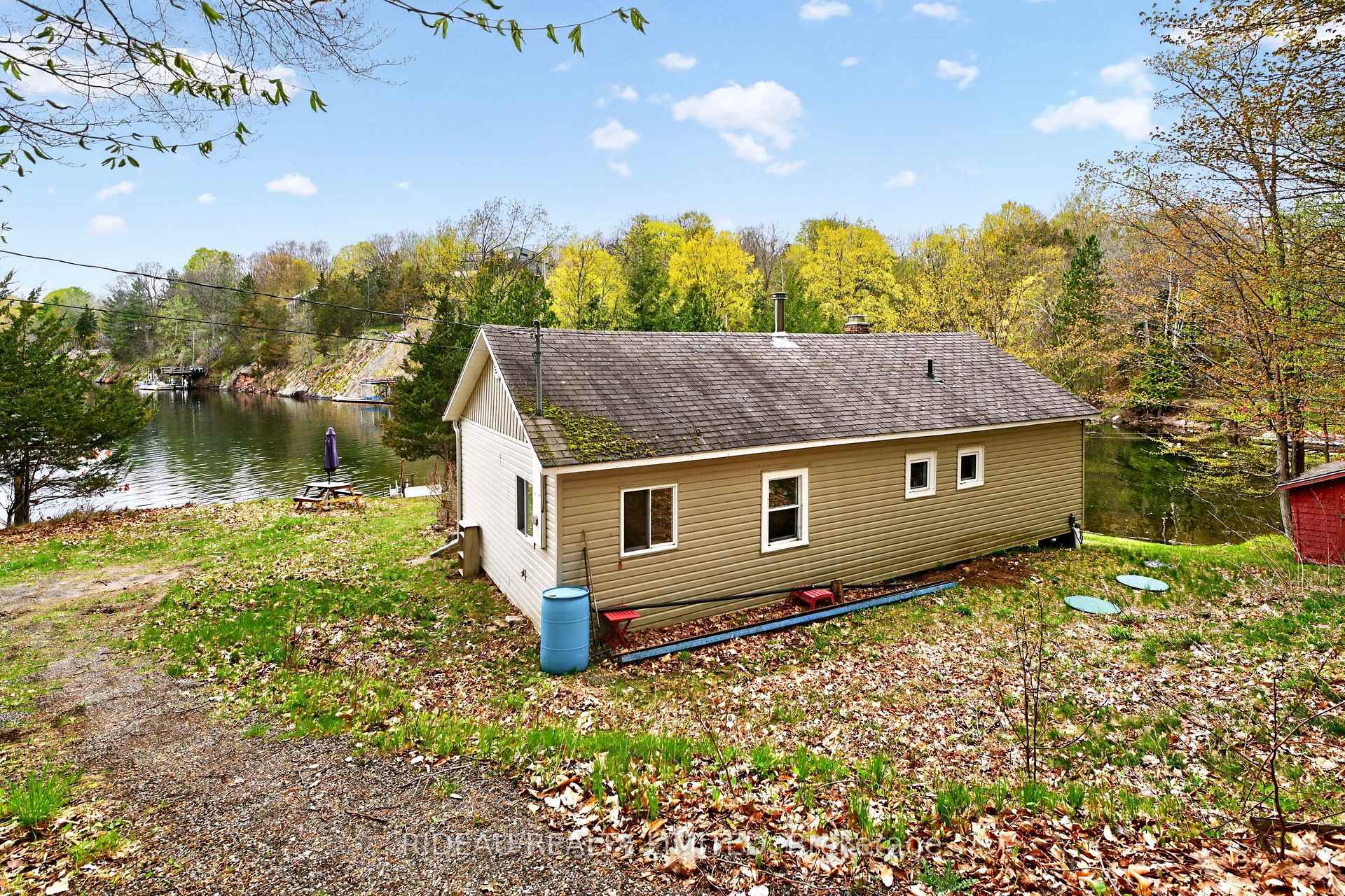 Photo 6 of 9 Sparrow Lane, Rideau Lakes, Rideau Lakes (North Crosby) Twp — HOMEH