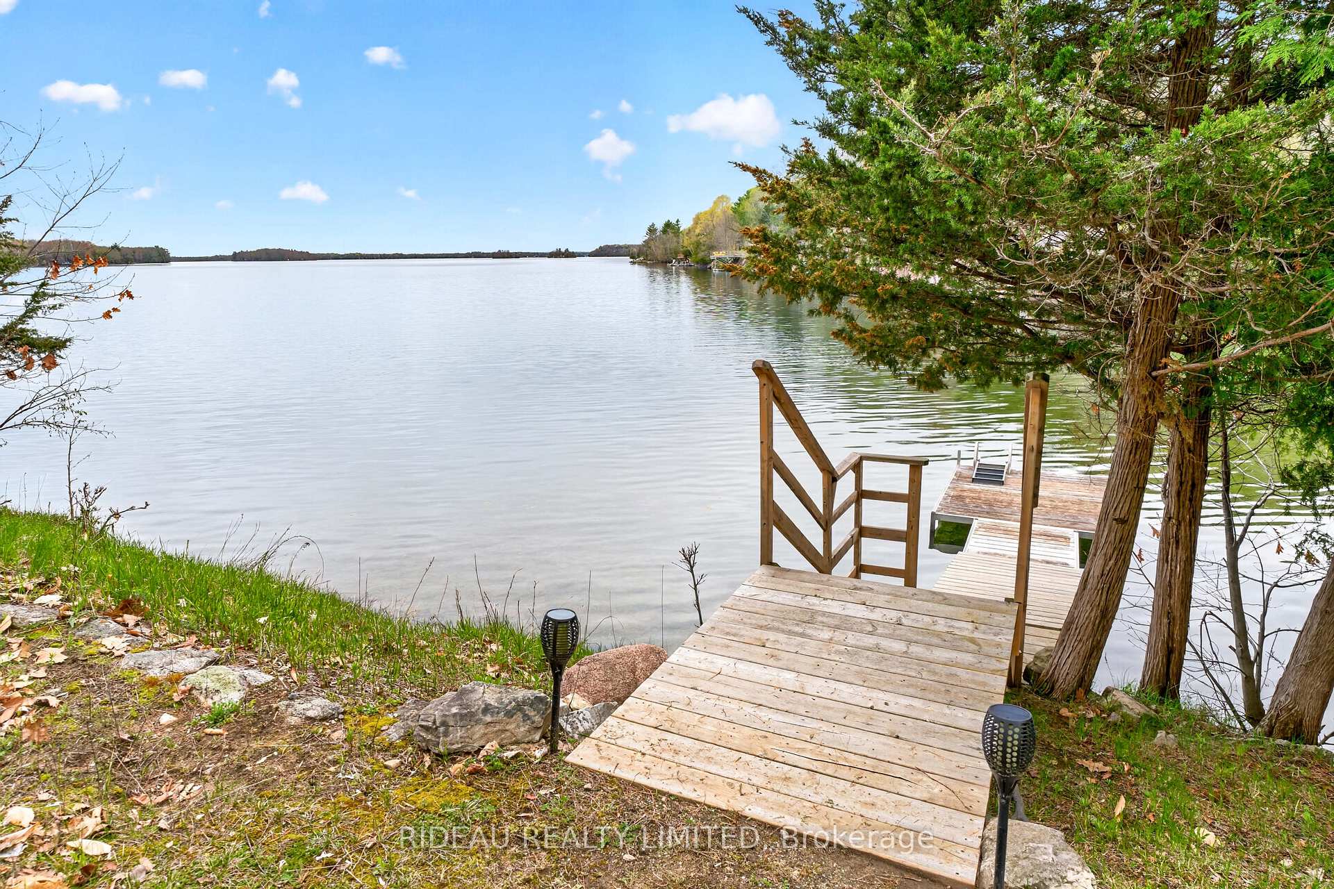 Photo 8 of 9 Sparrow Lane, Rideau Lakes, Rideau Lakes (North Crosby) Twp — HOMEH