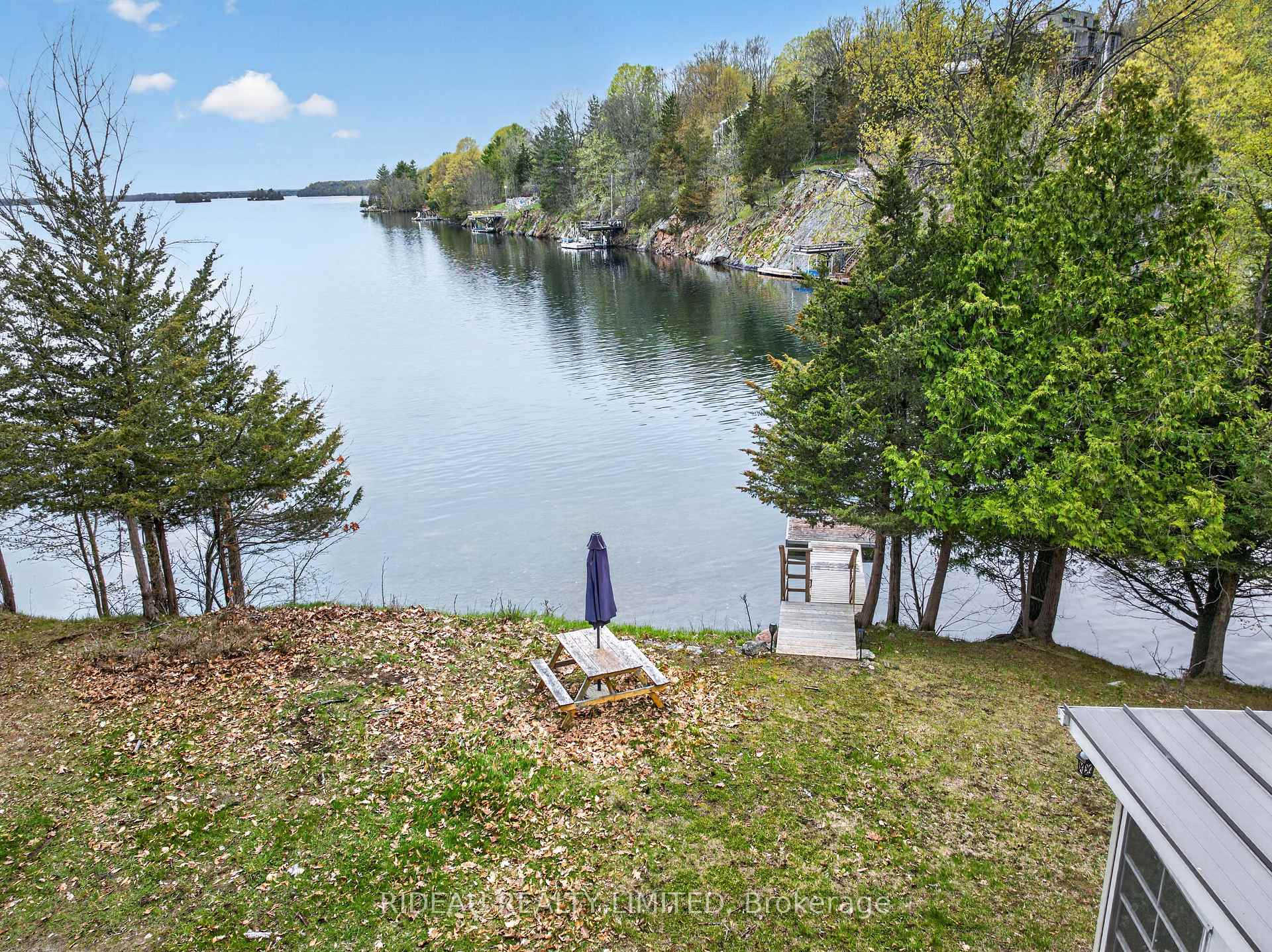 Photo 13 of 9 Sparrow Lane, Rideau Lakes, Rideau Lakes (North Crosby) Twp — HOMEH