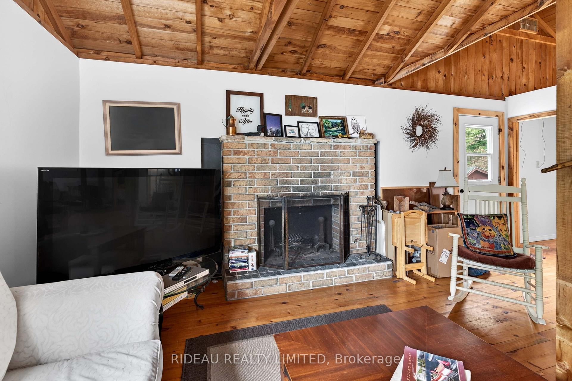 Photo 21 of 9 Sparrow Lane, Rideau Lakes, Rideau Lakes (North Crosby) Twp — HOMEH