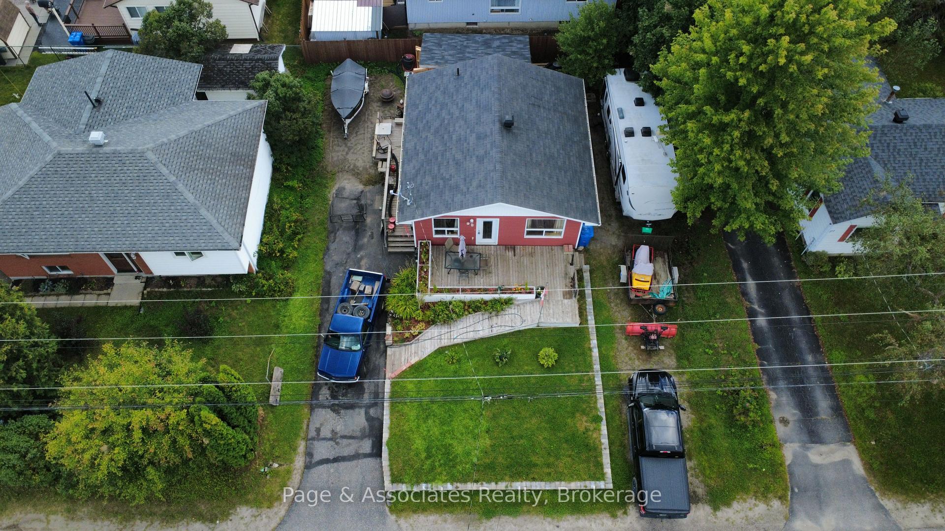Photo 2 of 95 Nipissing Street, West Nipissing, Sturgeon Falls — HOMEH
