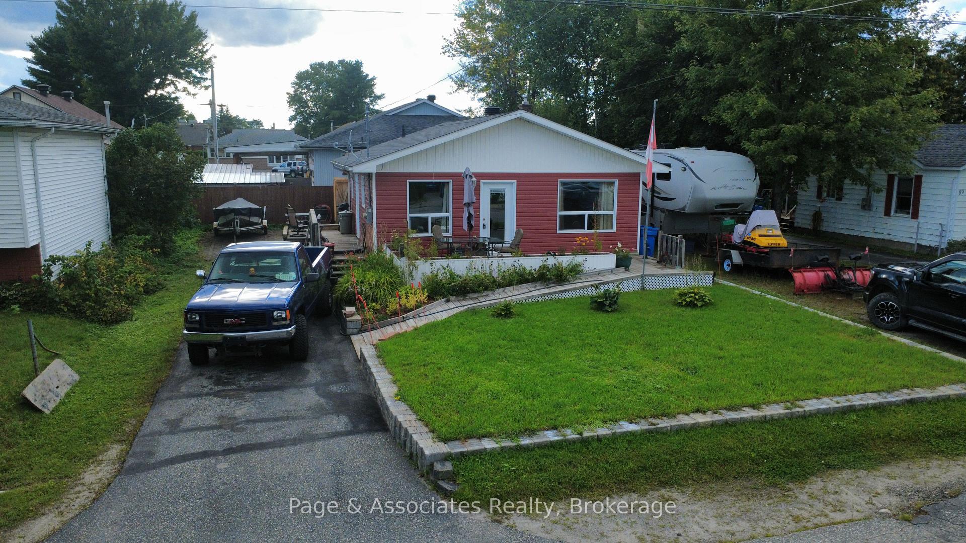 Photo 17 of 95 Nipissing Street, West Nipissing, Sturgeon Falls — HOMEH