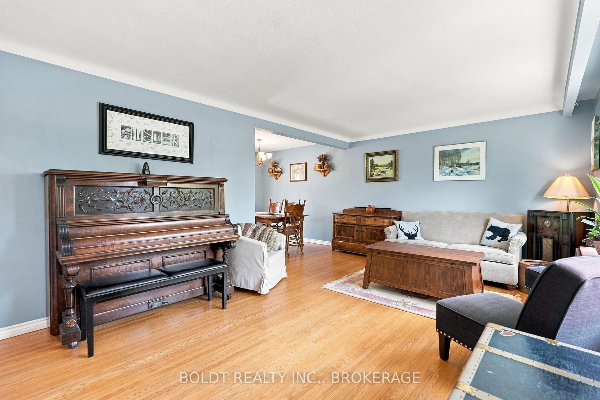 Photo 7 of 1452 Cataract Road, Thorold, Hurricane/Merrittville — HOMEH
