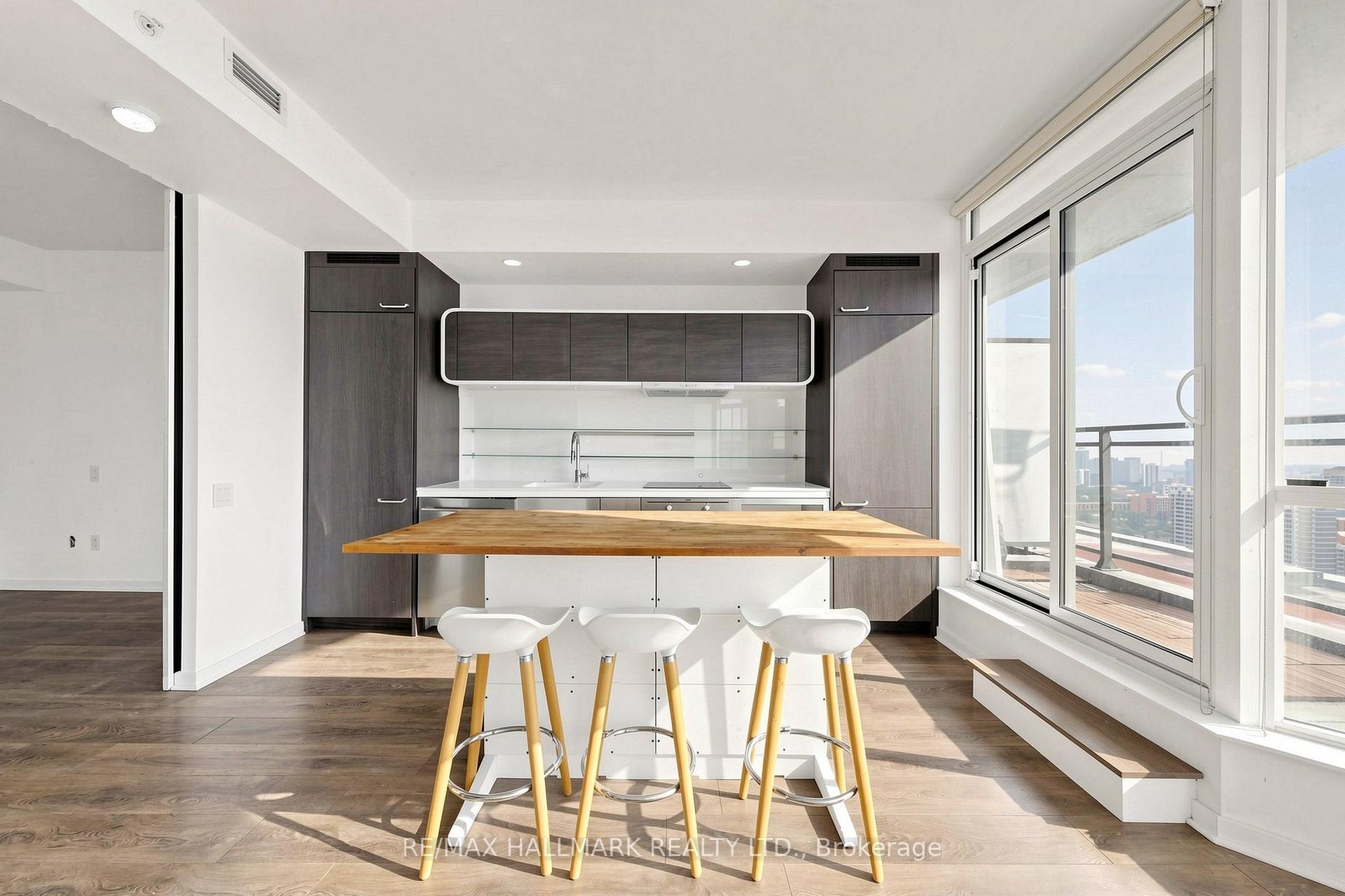 Photo 10 of Unit 3801, 45 Charles Street E, Toronto, Church-Yonge Corridor — HOMEH