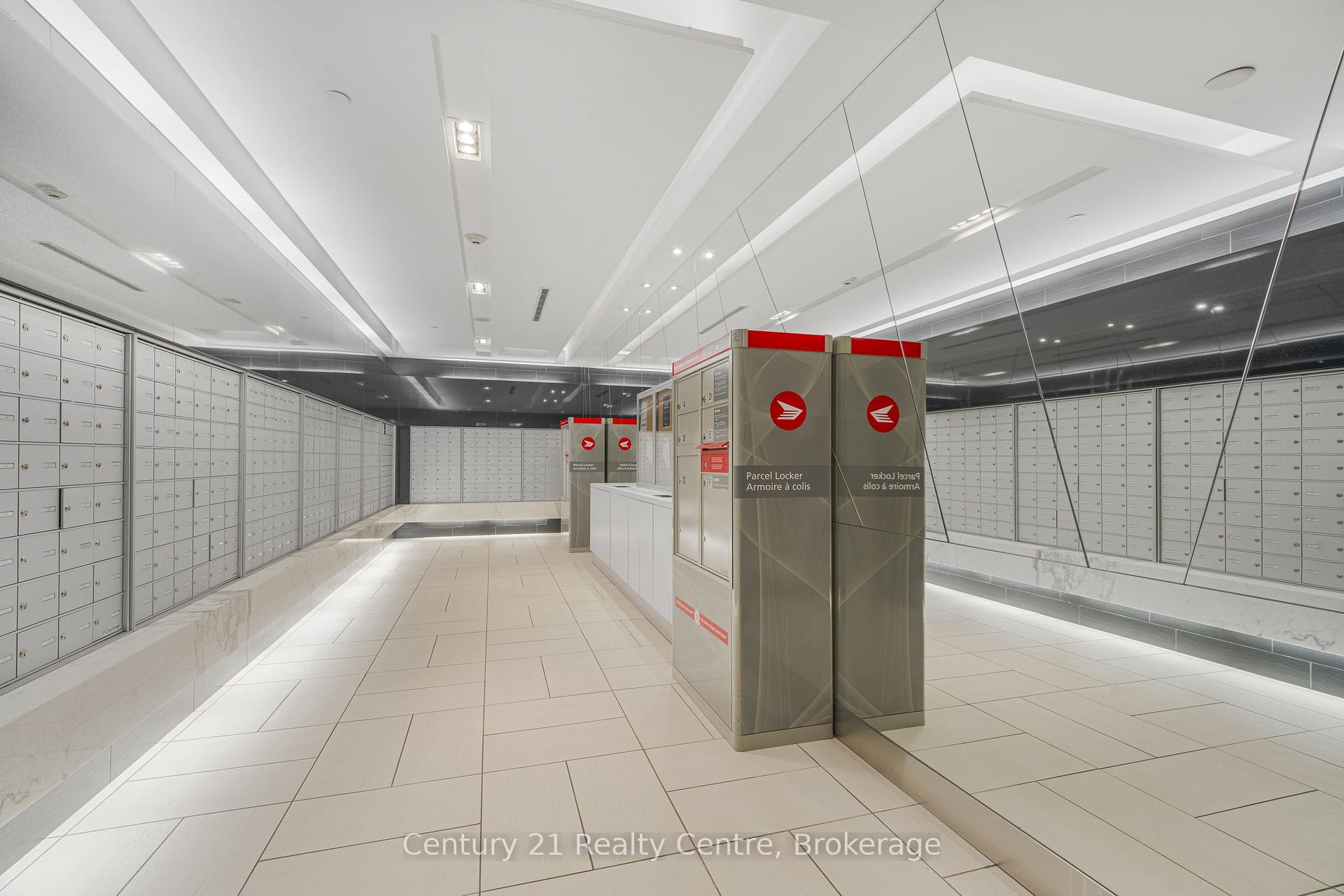 Photo 23 of Unit 3307, 21 Iceboat Terrace, Toronto, Waterfront Communities — HOMEH