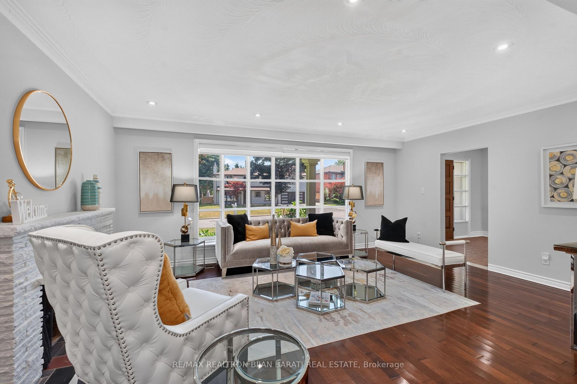 Photo 6 of 215 Grandview Avenue, Markham, Grandview — HOMEH