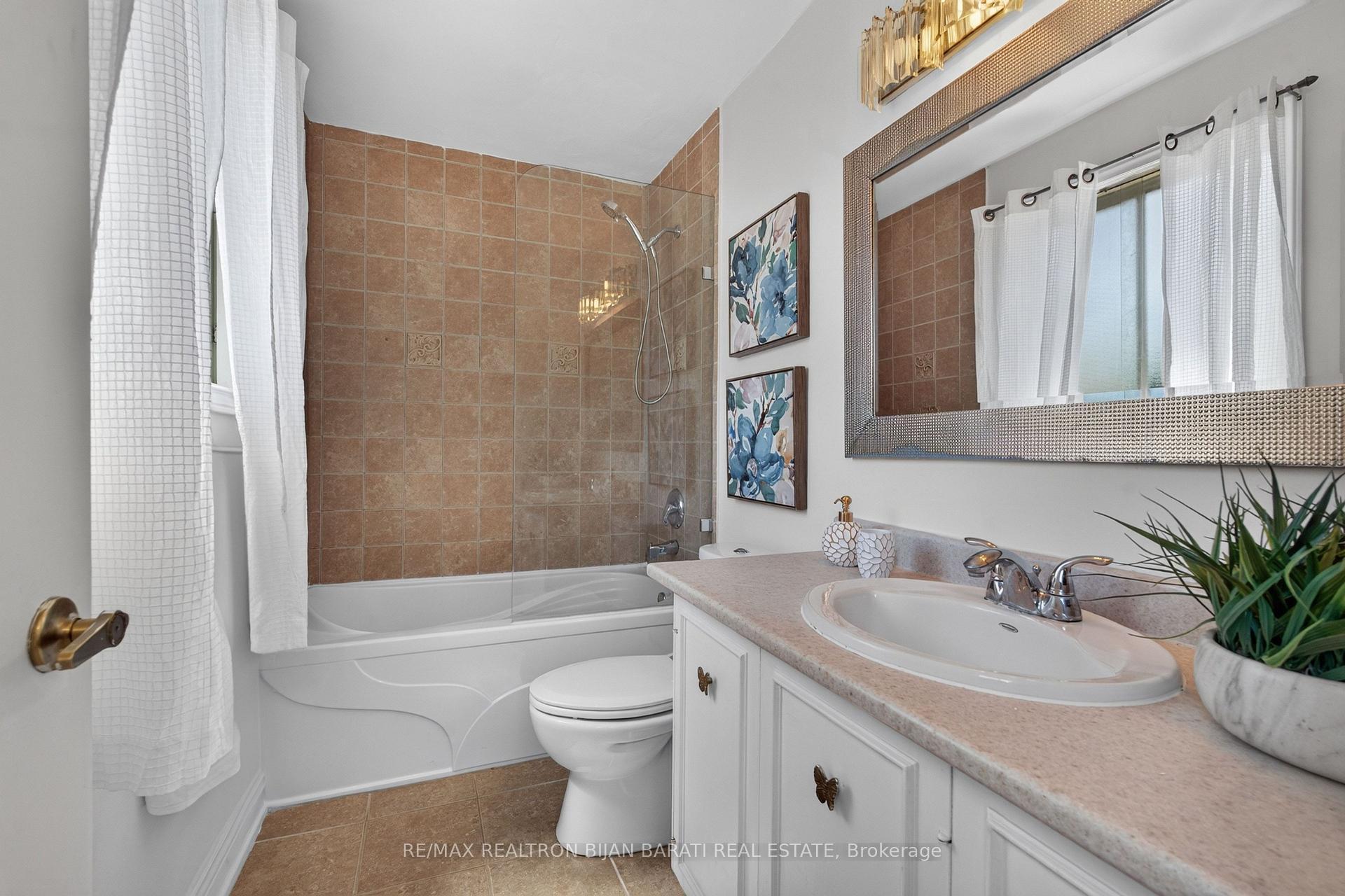 Photo 31 of 215 Grandview Avenue, Markham, Grandview — HOMEH