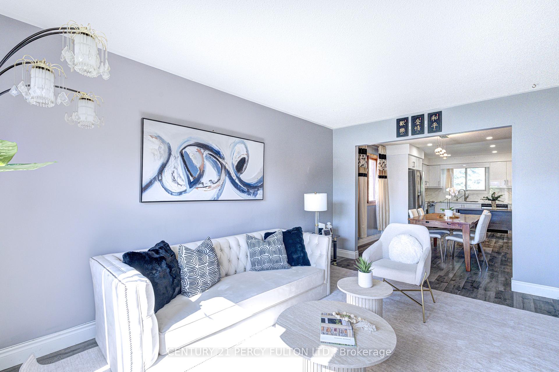 Photo 5 of 1042 Wetherby Lane, Mississauga, Rathwood — HOMEH