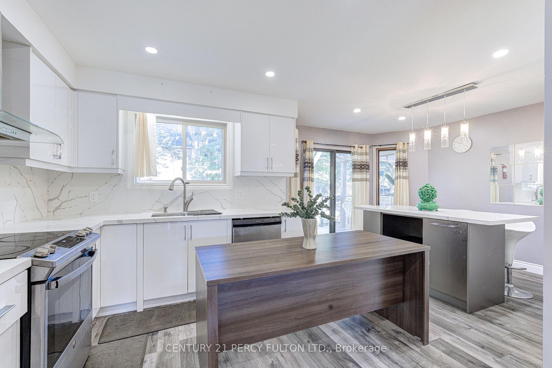 Photo 14 of 1042 Wetherby Lane, Mississauga, Rathwood — HOMEH