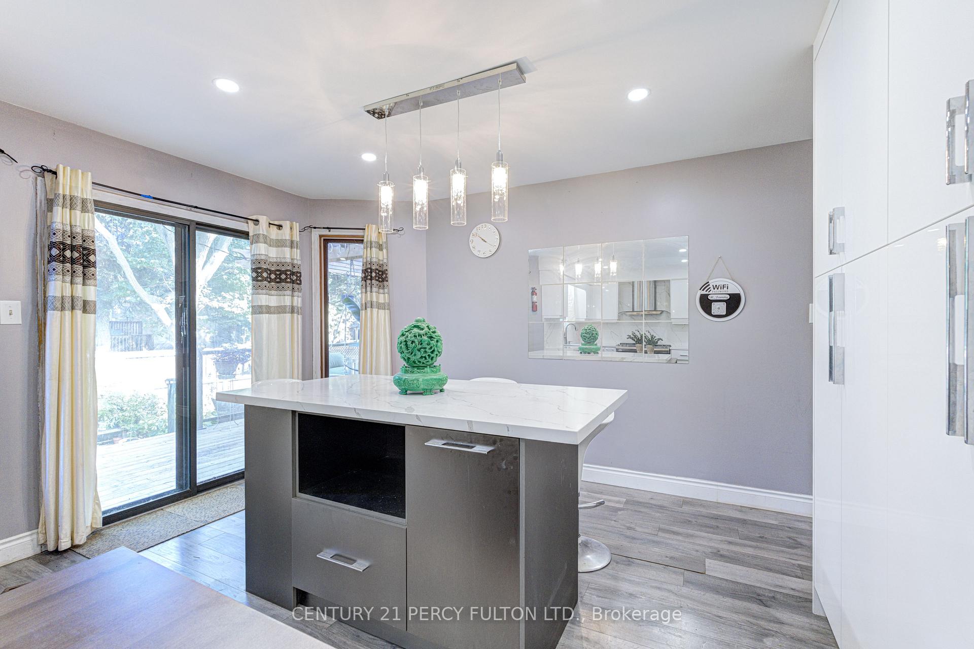 Photo 18 of 1042 Wetherby Lane, Mississauga, Rathwood — HOMEH
