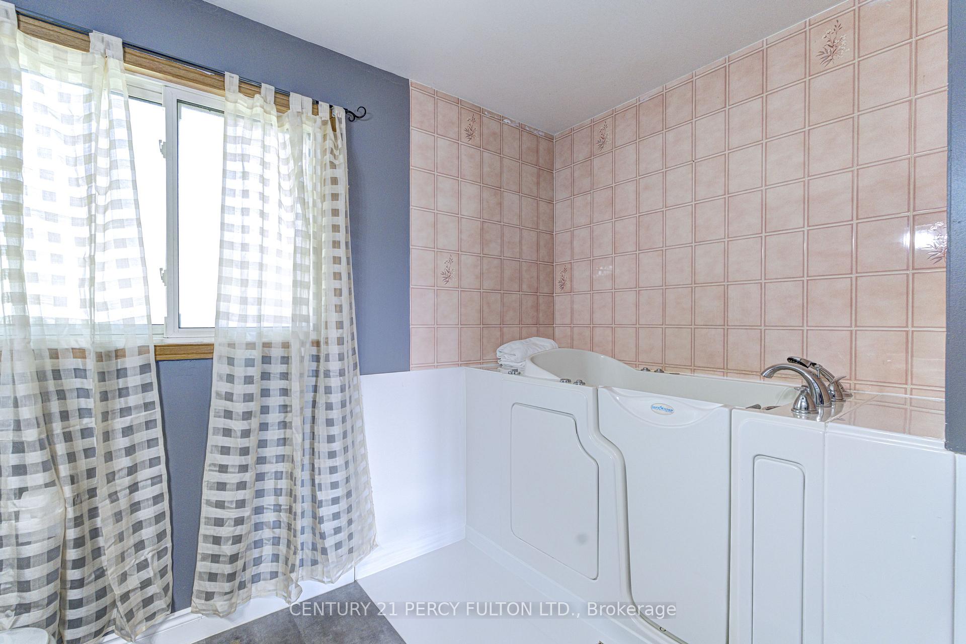 Photo 27 of 1042 Wetherby Lane, Mississauga, Rathwood — HOMEH