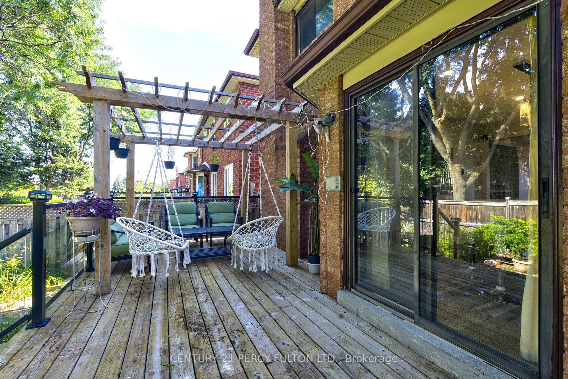 Photo 37 of 1042 Wetherby Lane, Mississauga, Rathwood — HOMEH