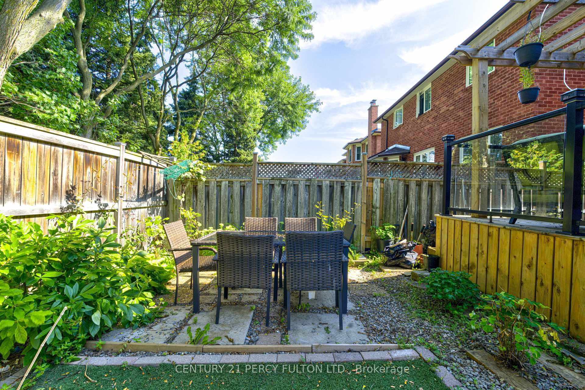 Photo 40 of 1042 Wetherby Lane, Mississauga, Rathwood — HOMEH