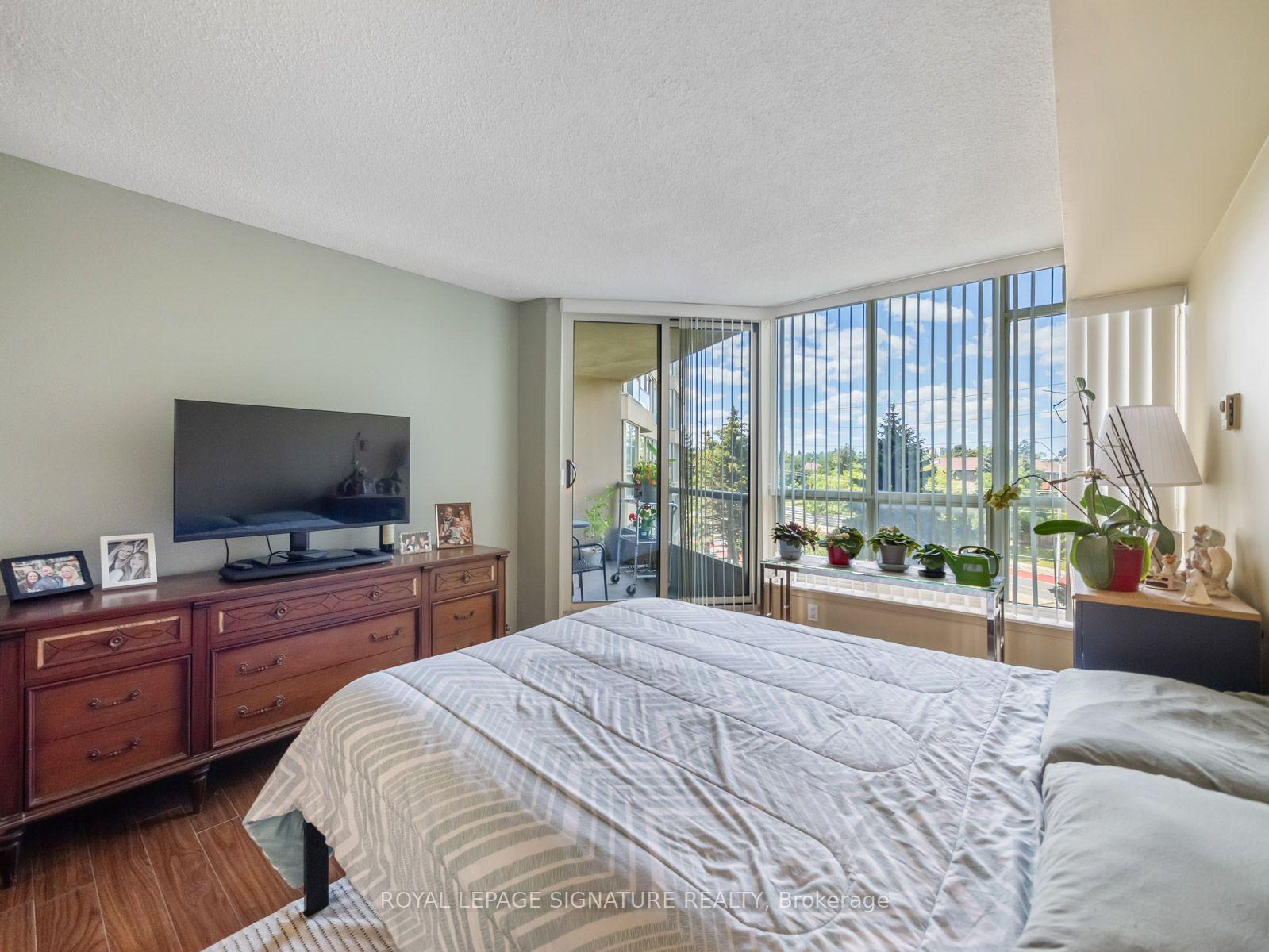 Photo 35 of Unit 501, 20 Guildwood Parkway, Scarborough, Guildwood — HOMEH