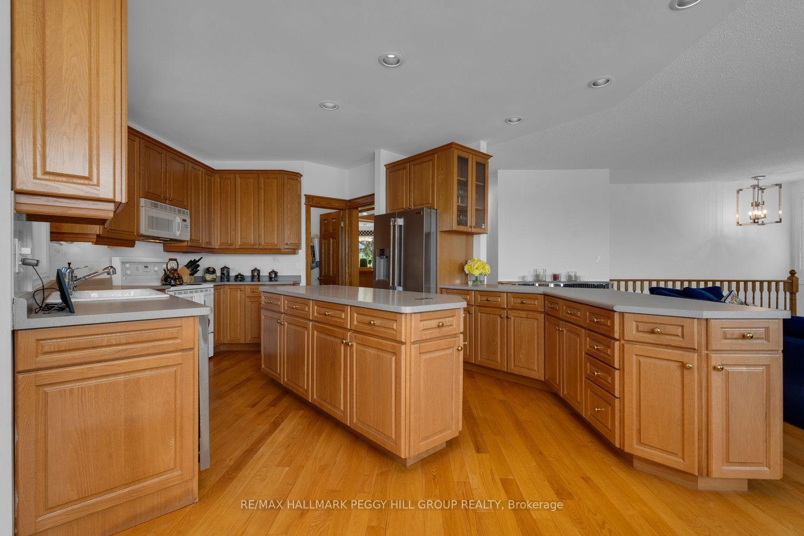 Photo 12 of 3686 Portage Bay Road, Ramara, Rural Ramara — HOMEH