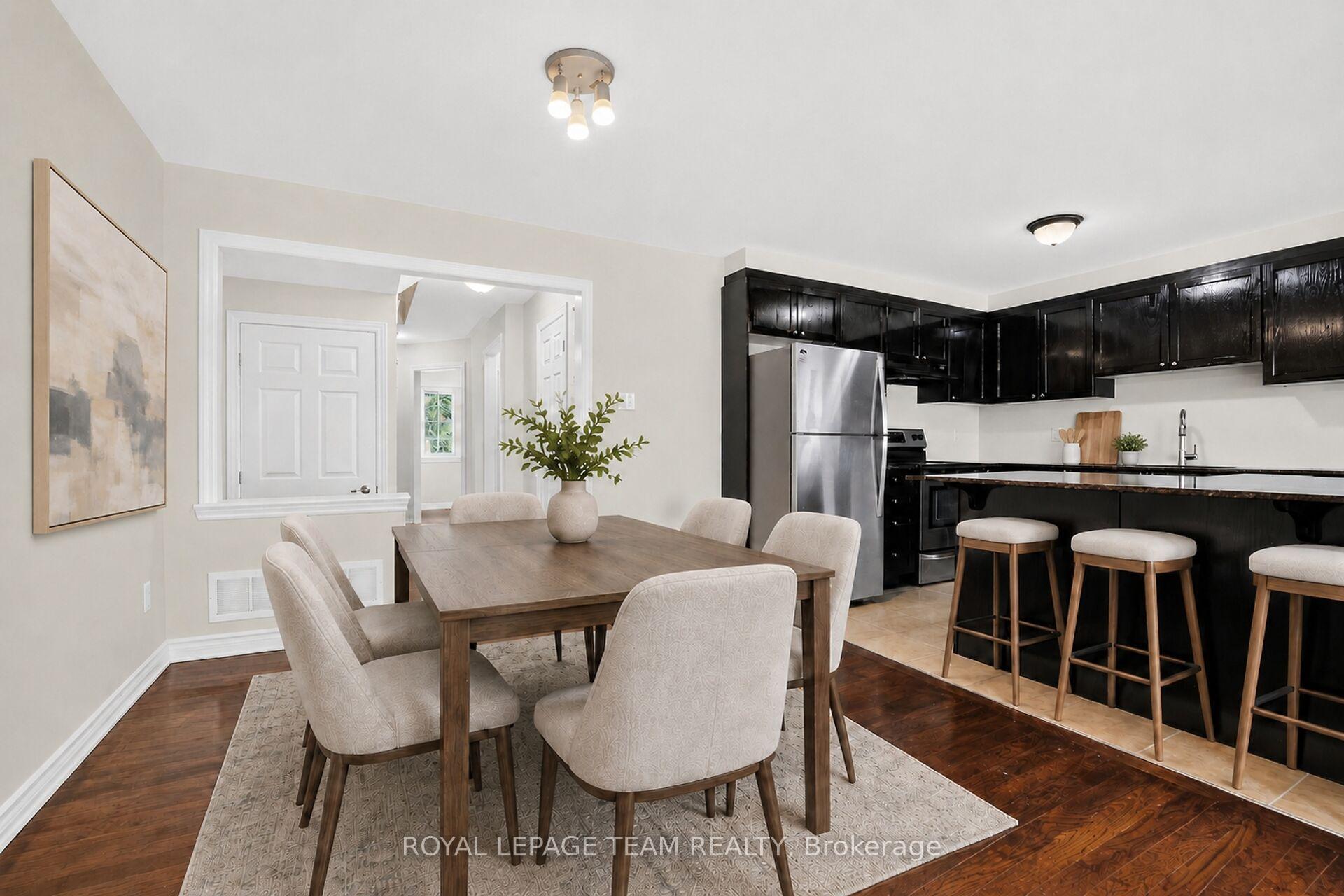 Photo 15 of 217 Conifer Creek Circle, Ottawa, Kanata - Emerald Meadows/Trailwest — HOMEH