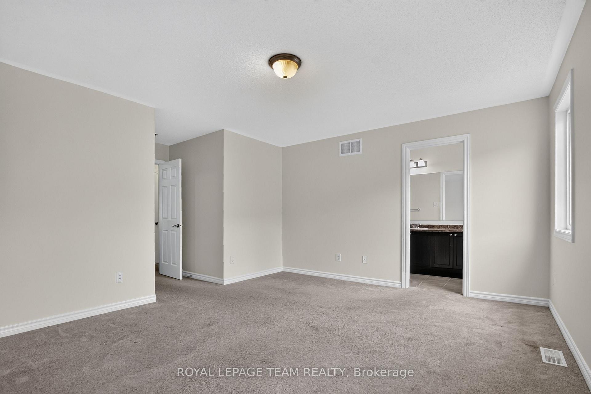 Photo 31 of 217 Conifer Creek Circle, Ottawa, Kanata - Emerald Meadows/Trailwest — HOMEH