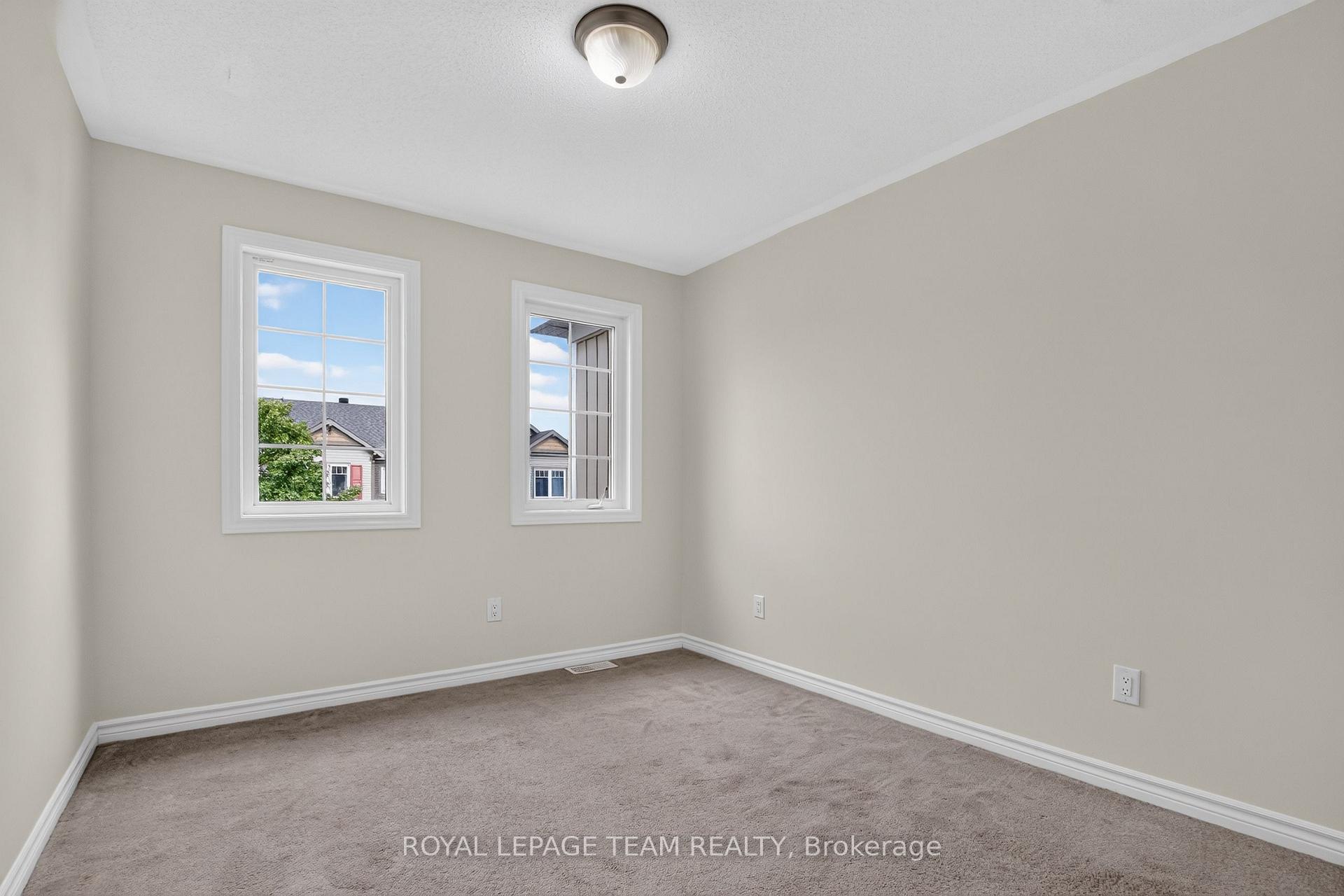 Photo 36 of 217 Conifer Creek Circle, Ottawa, Kanata - Emerald Meadows/Trailwest — HOMEH