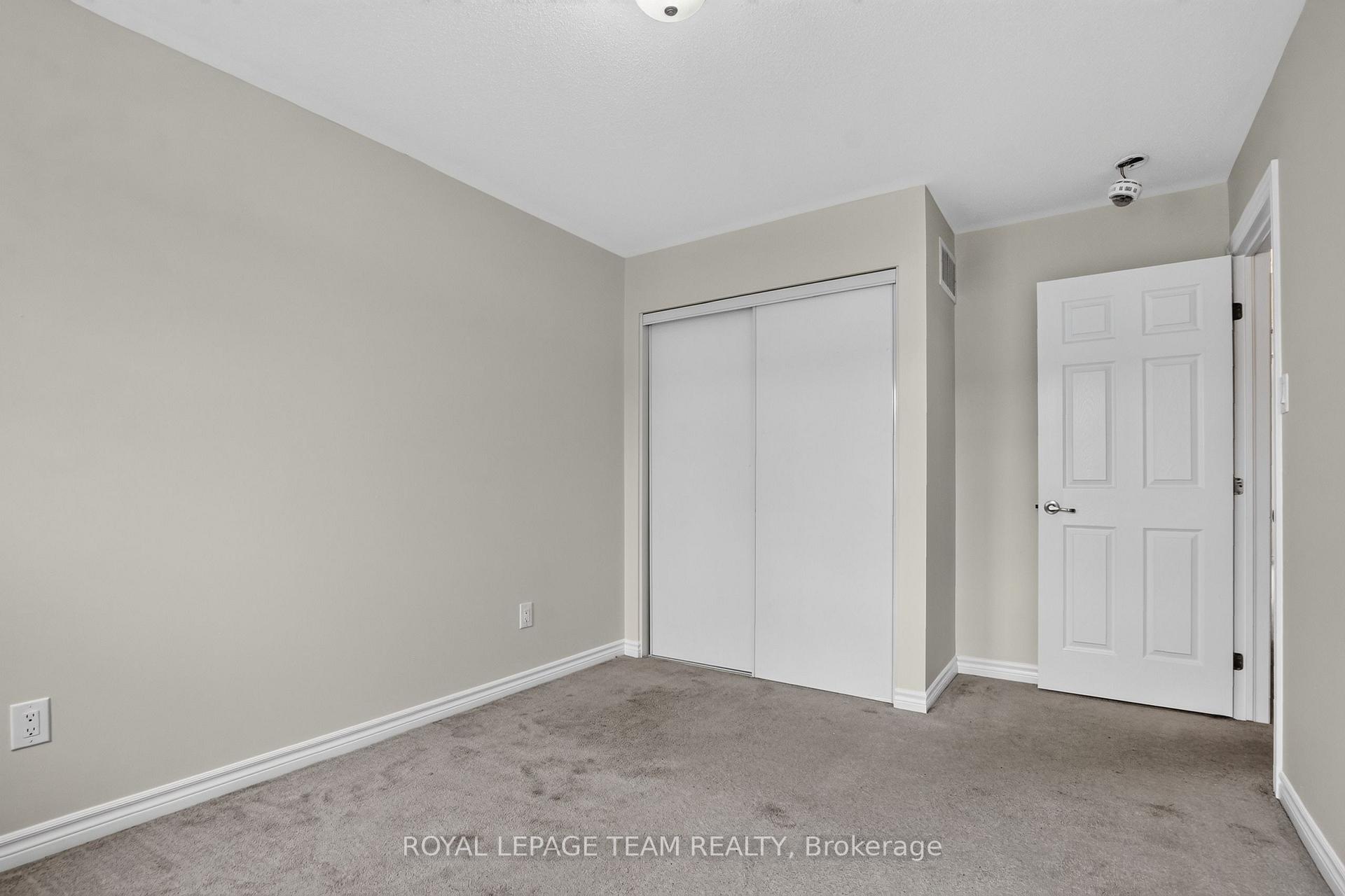 Photo 38 of 217 Conifer Creek Circle, Ottawa, Kanata - Emerald Meadows/Trailwest — HOMEH