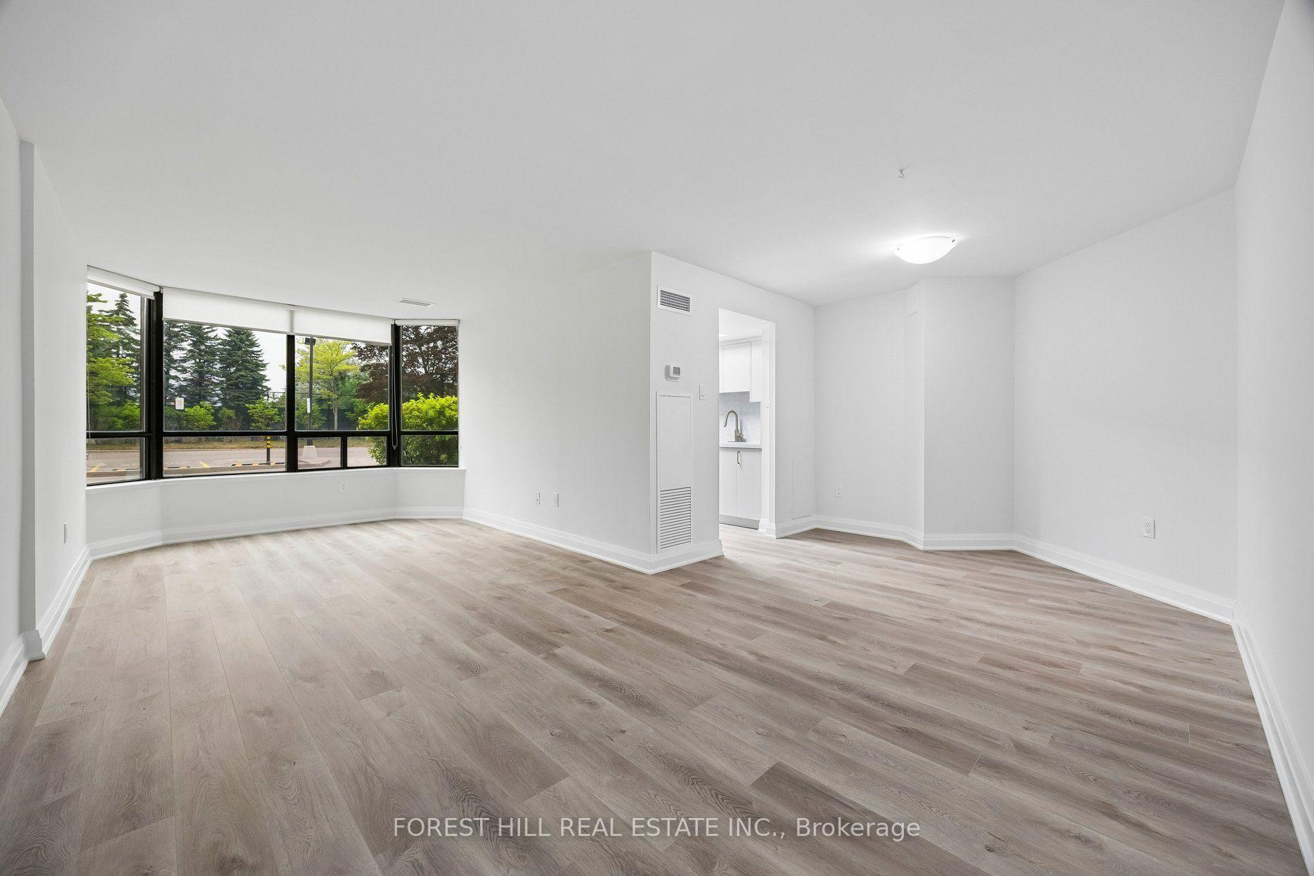 Photo 2 of Unit 101, 7420 Bathurst Street, Vaughan, Brownridge — HOMEH