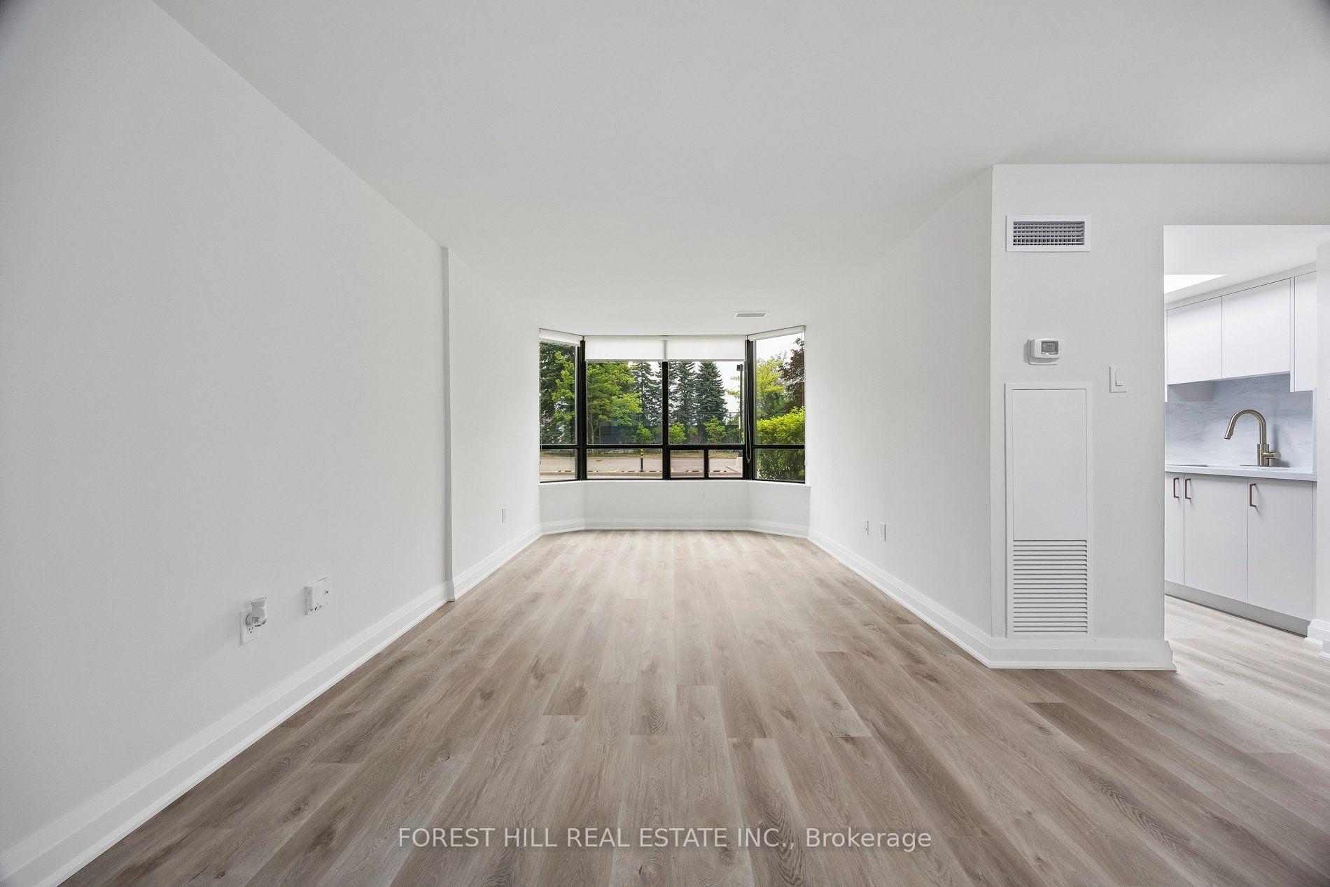 Photo 3 of Unit 101, 7420 Bathurst Street, Vaughan, Brownridge — HOMEH