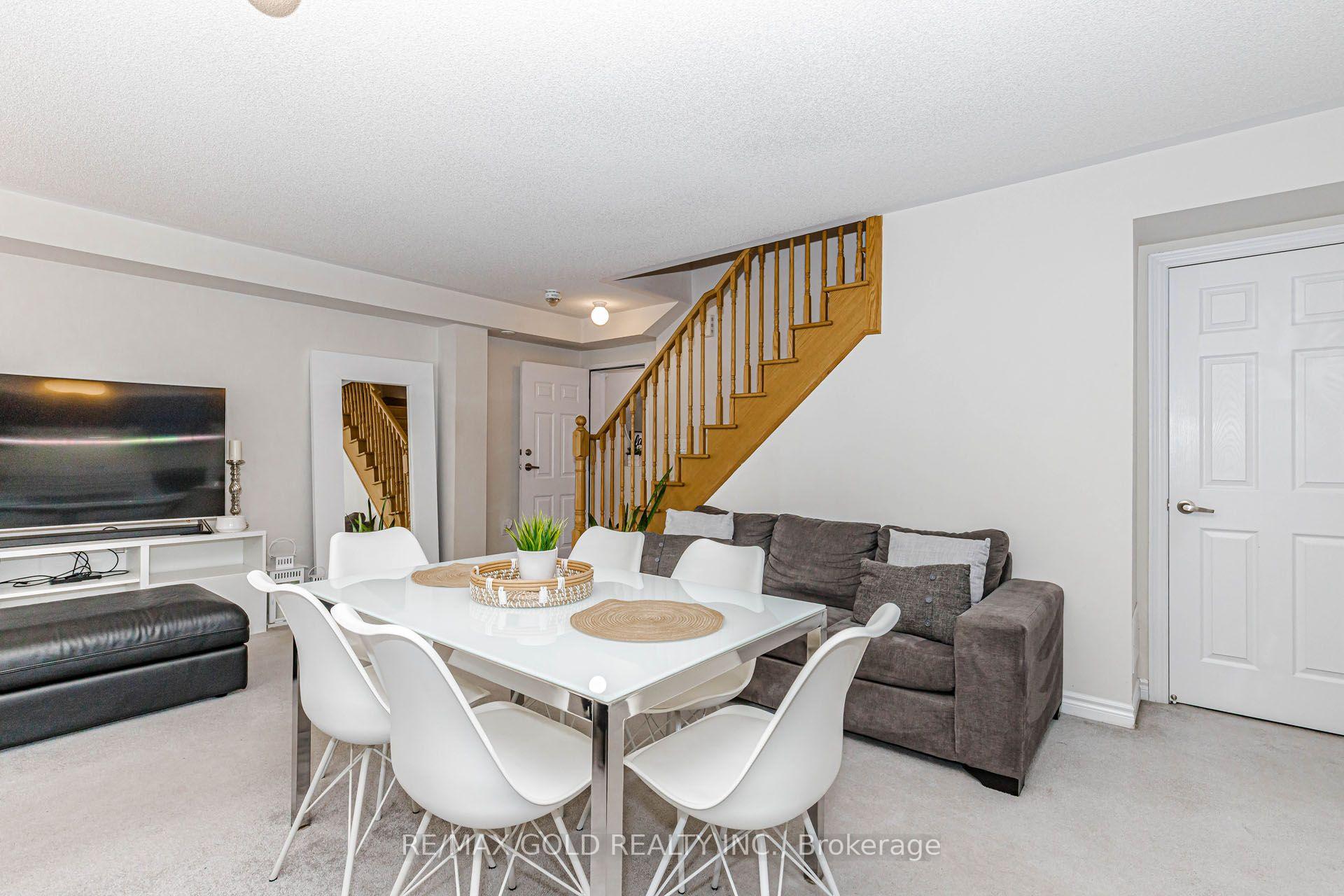 Photo 8 of Unit # 40, 200 Veterans Drive, Brampton, Northwest Brampton — HOMEH