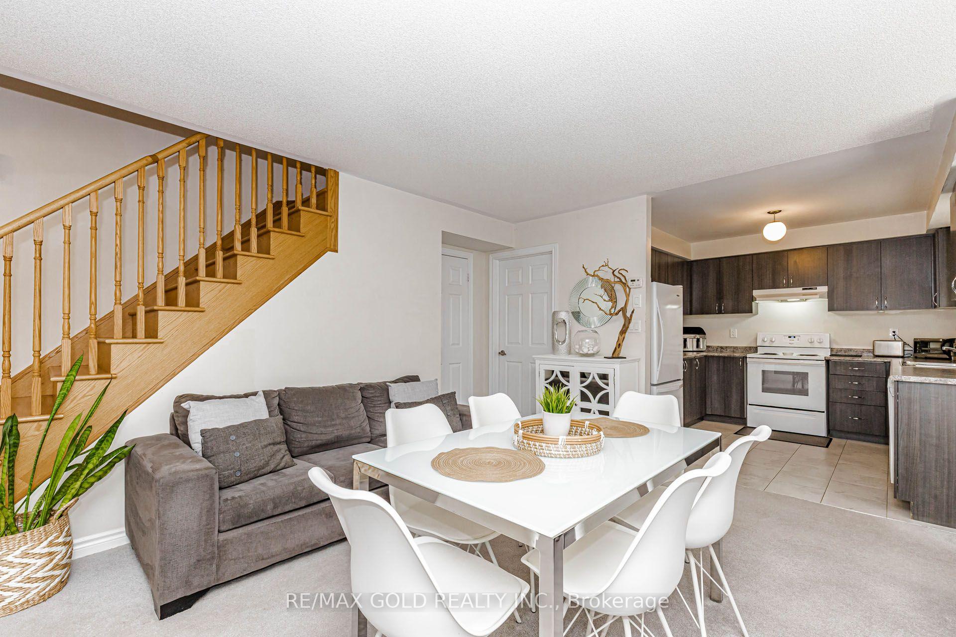 Photo 9 of Unit # 40, 200 Veterans Drive, Brampton, Northwest Brampton — HOMEH
