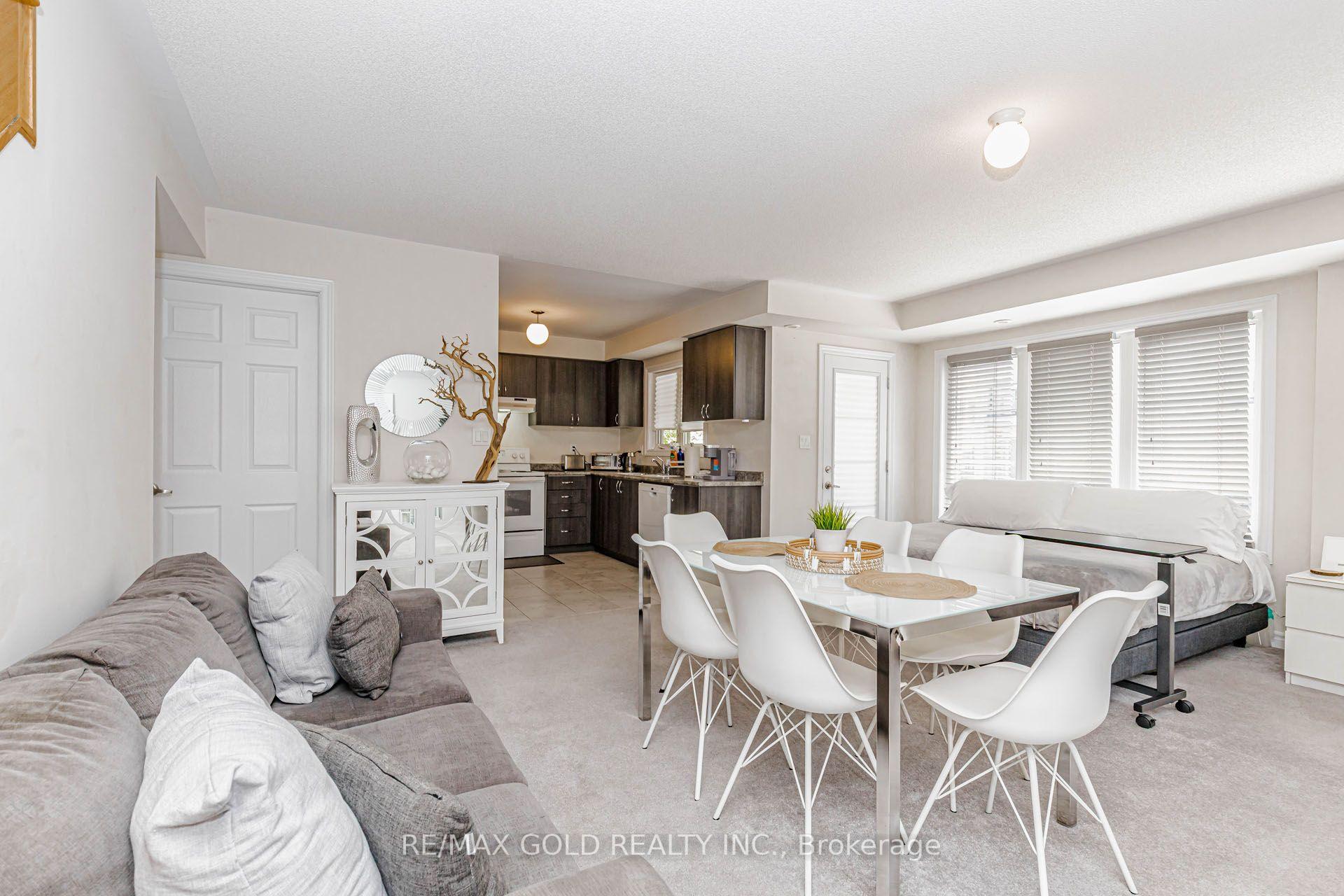 Photo 18 of Unit # 40, 200 Veterans Drive, Brampton, Northwest Brampton — HOMEH