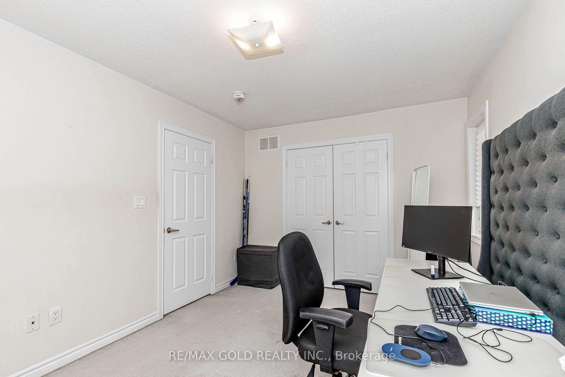 Photo 25 of Unit # 40, 200 Veterans Drive, Brampton, Northwest Brampton — HOMEH