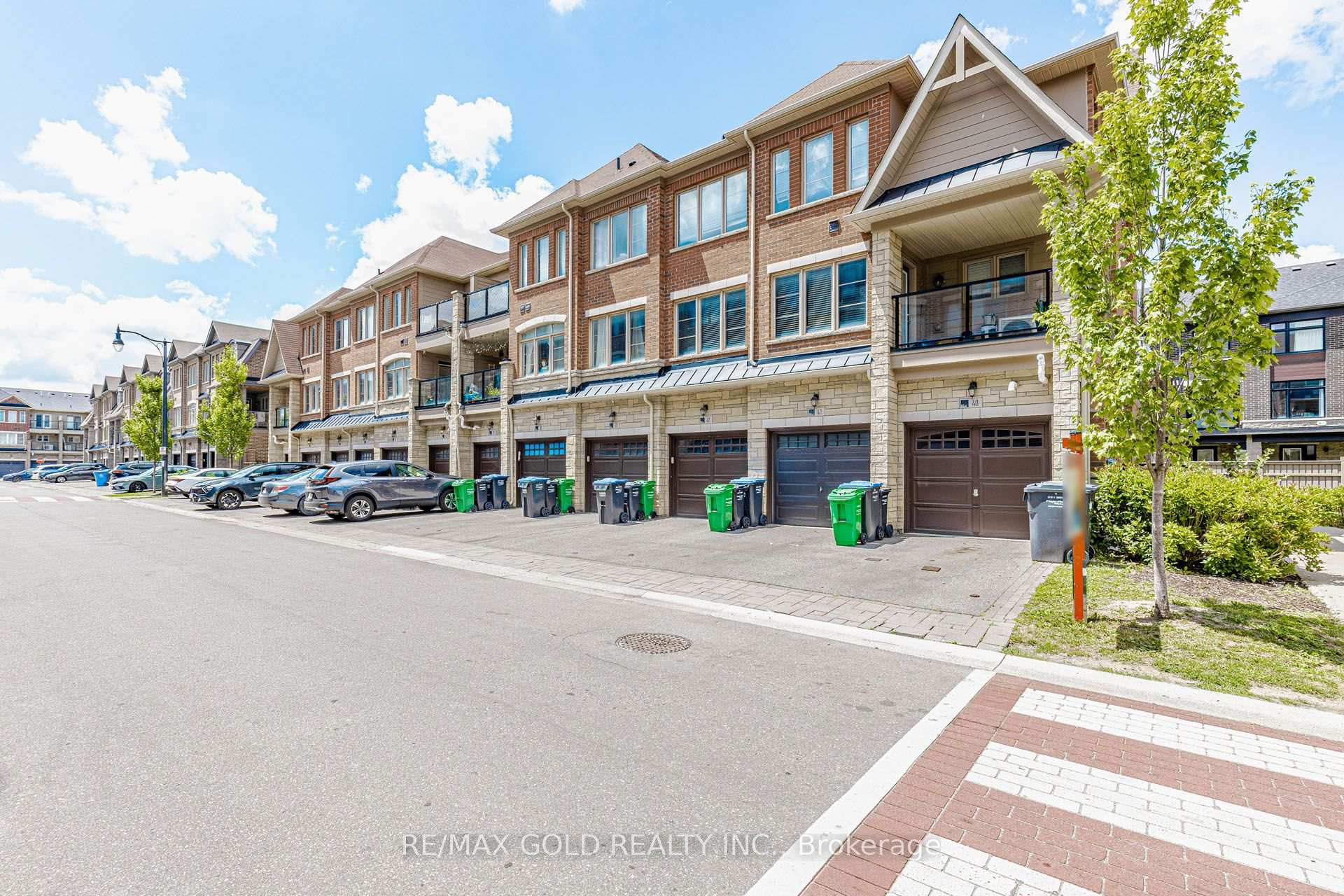 Photo 40 of Unit # 40, 200 Veterans Drive, Brampton, Northwest Brampton — HOMEH