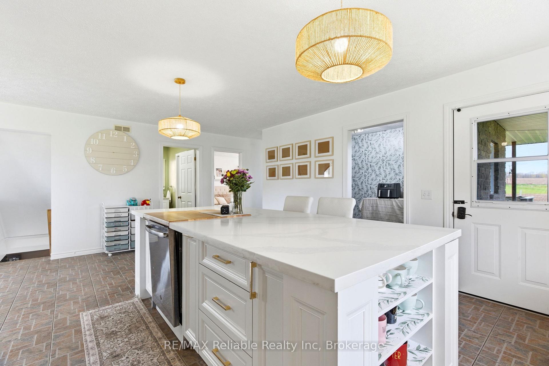 Photo 15 of 69 Queen Street, Morris Turnberry, Bluevale — HOMEH