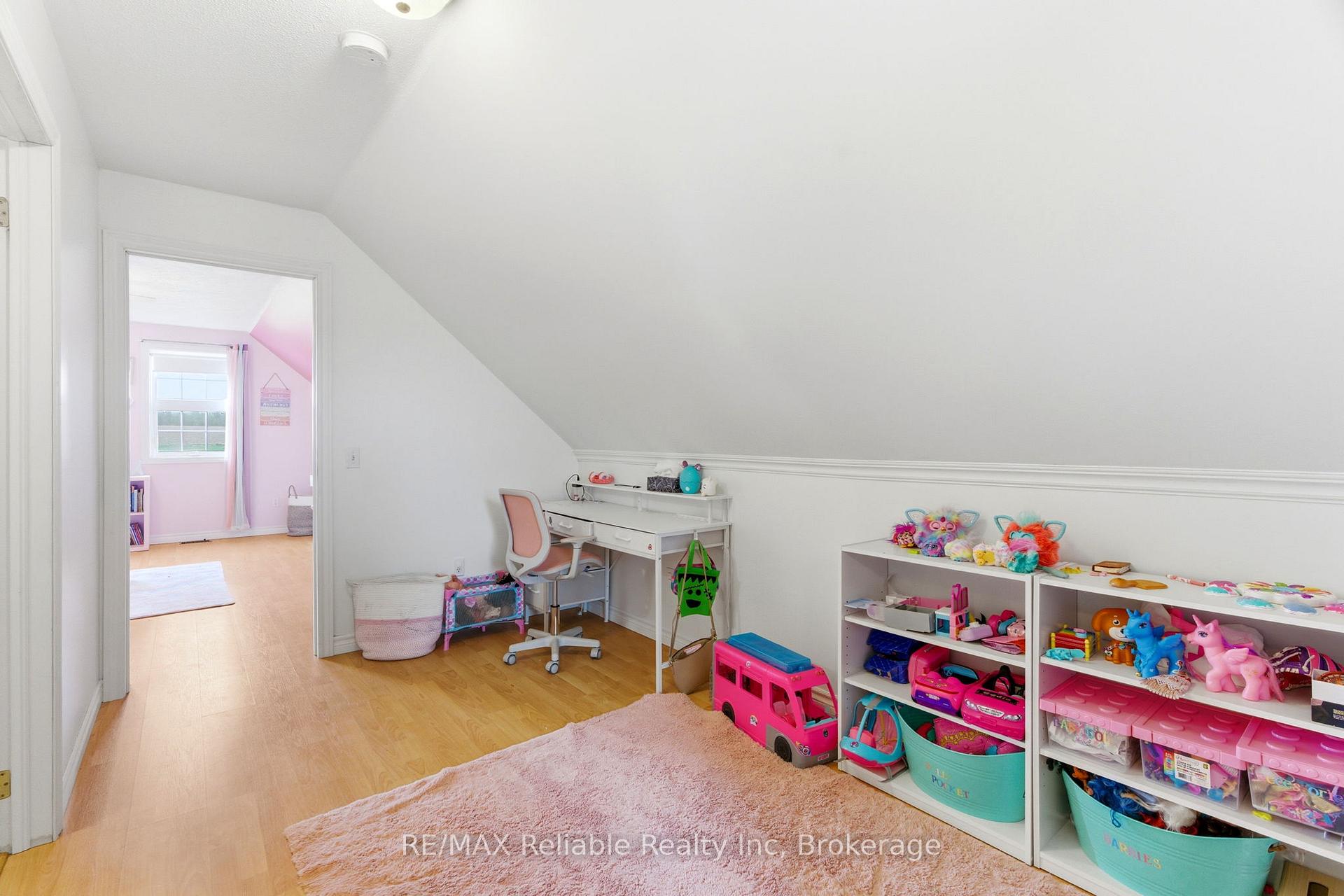 Photo 23 of 69 Queen Street, Morris Turnberry, Bluevale — HOMEH