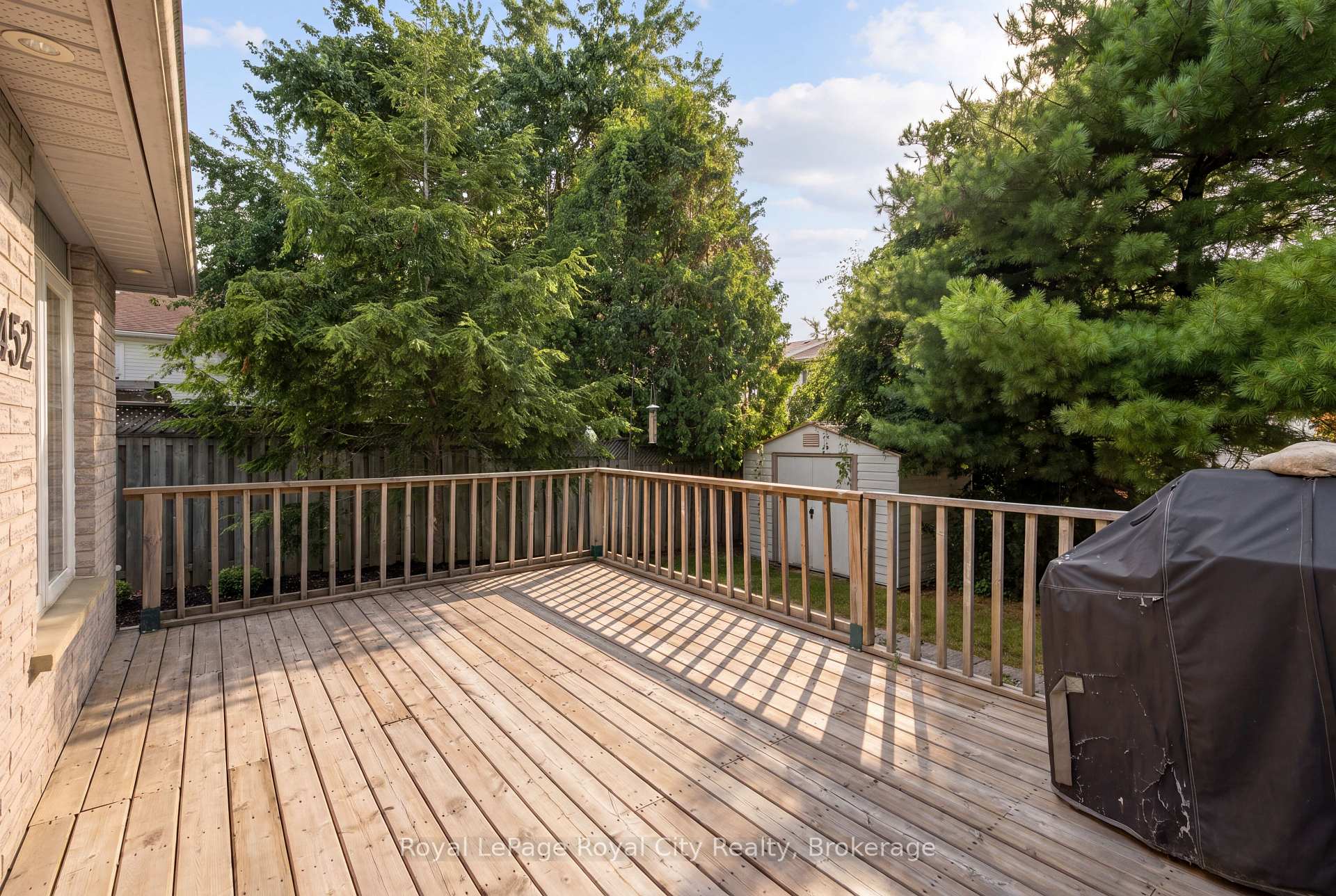 Photo 31 of 452 Millburn Boulevard, Centre Wellington, Fergus — HOMEH