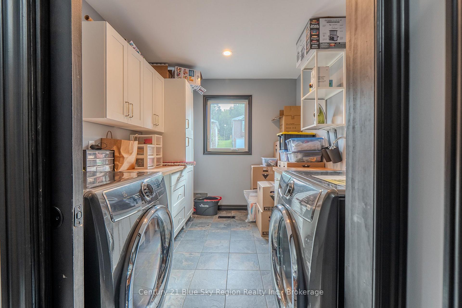 Photo 15 of 39 Tupper Drive, North Bay, Airport — HOMEH
