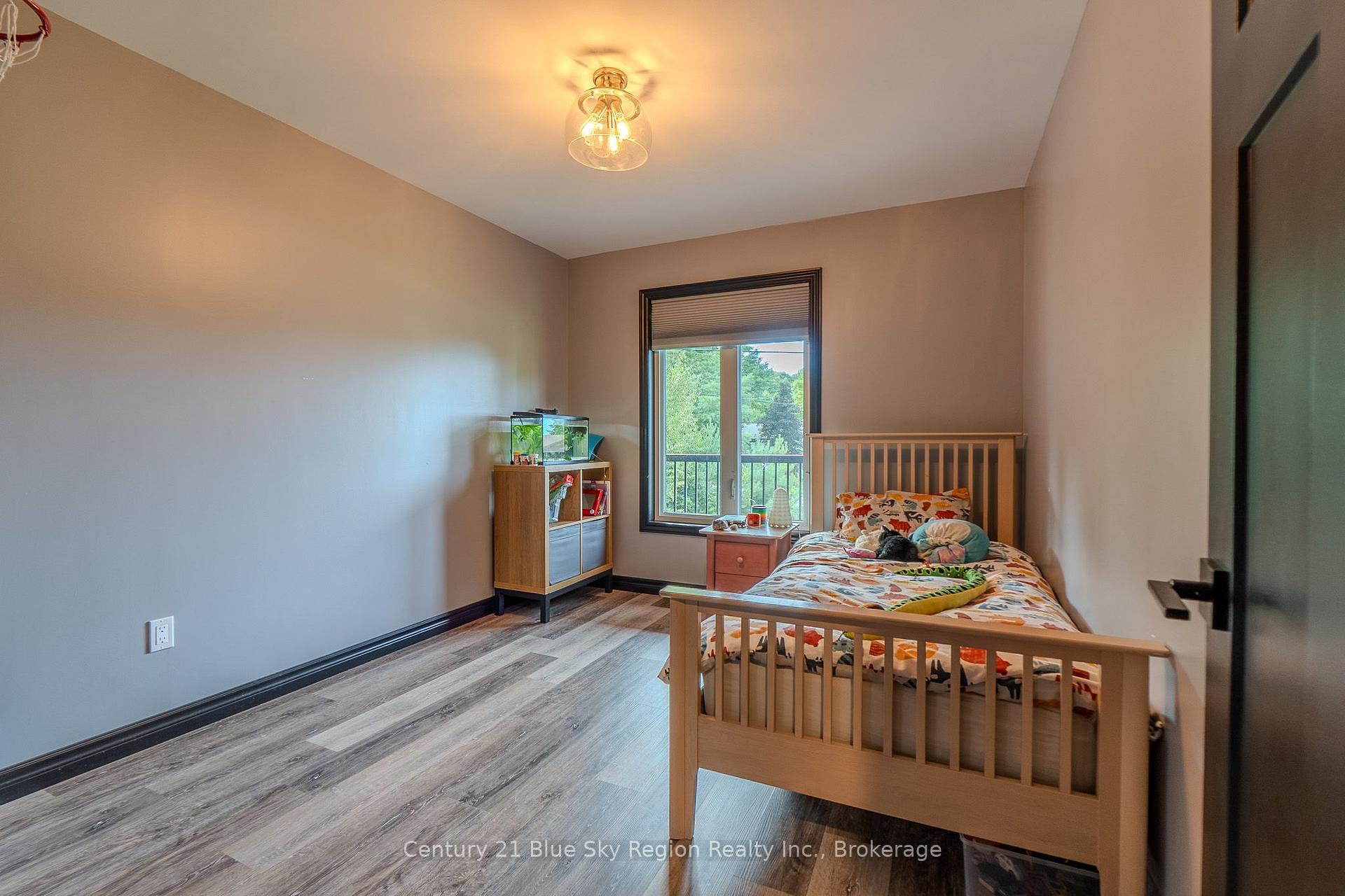 Photo 18 of 39 Tupper Drive, North Bay, Airport — HOMEH
